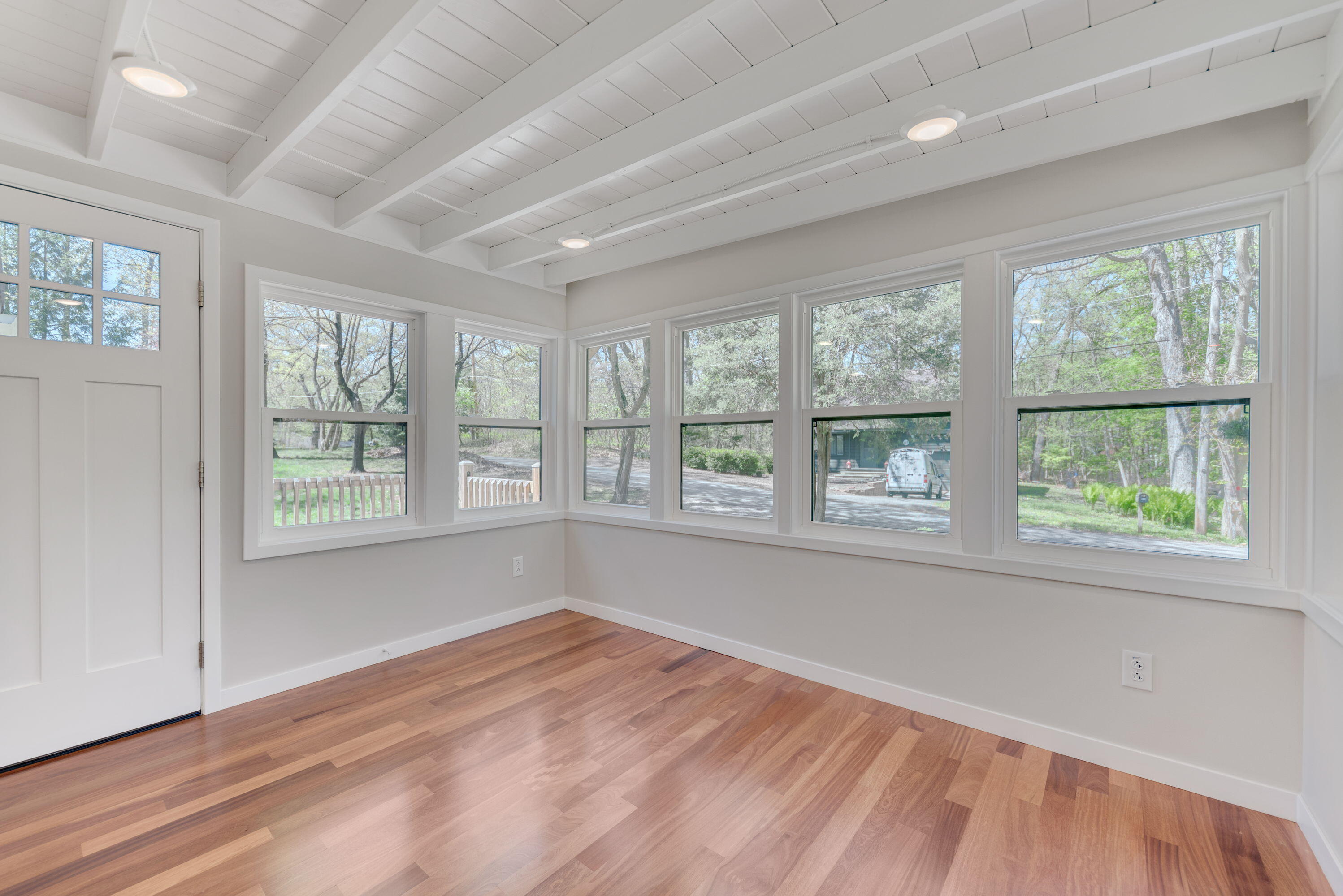 423 Oakland Drive, Michiana Shores, IN 46360; Image #6