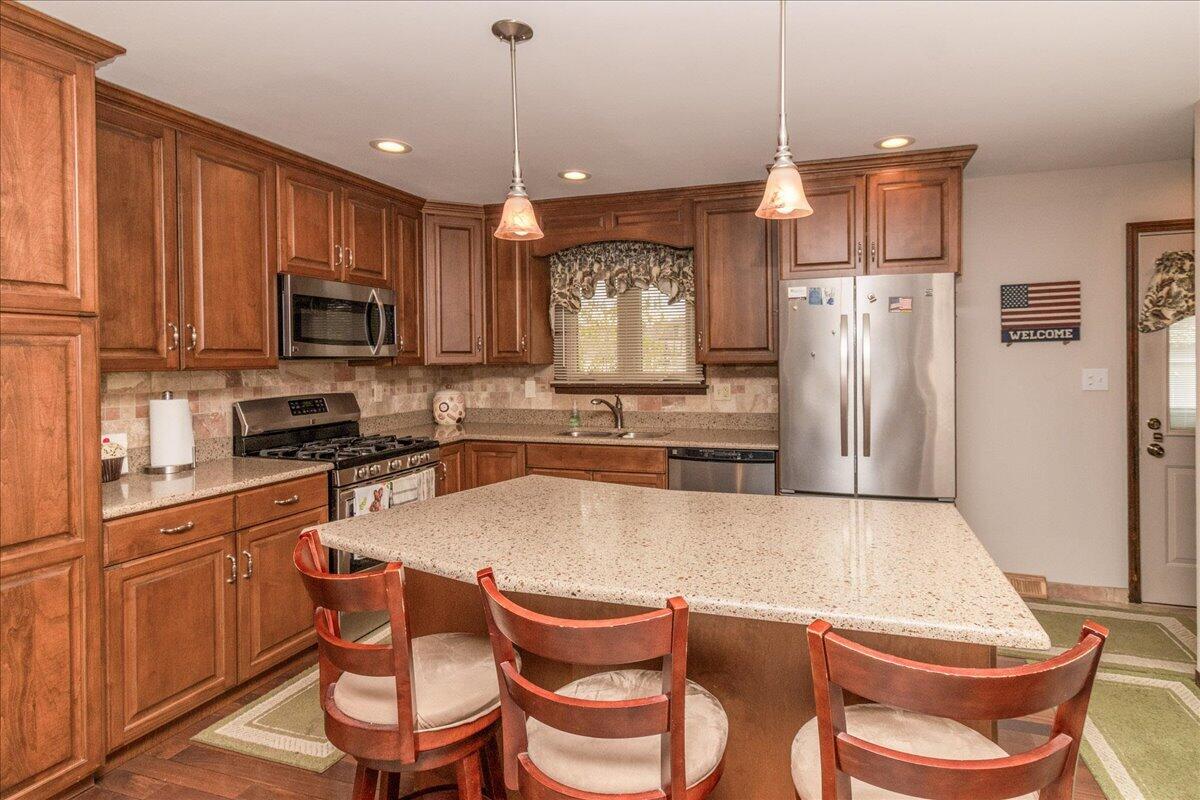 9448 Northcote Avenue, Munster, IN 46321; Image #9