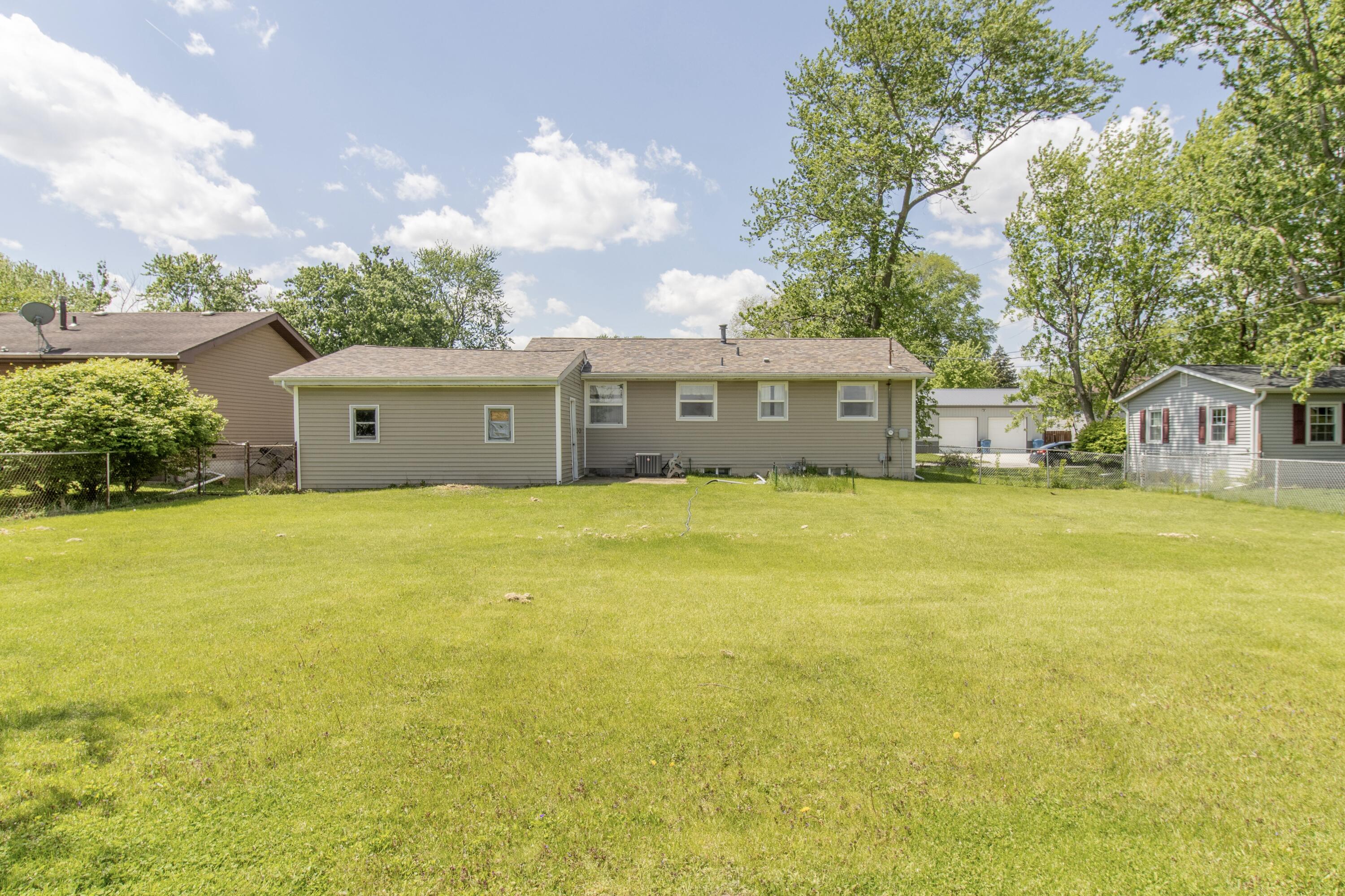 208 Meadow Lane, Lowell, IN 46356; Image #15