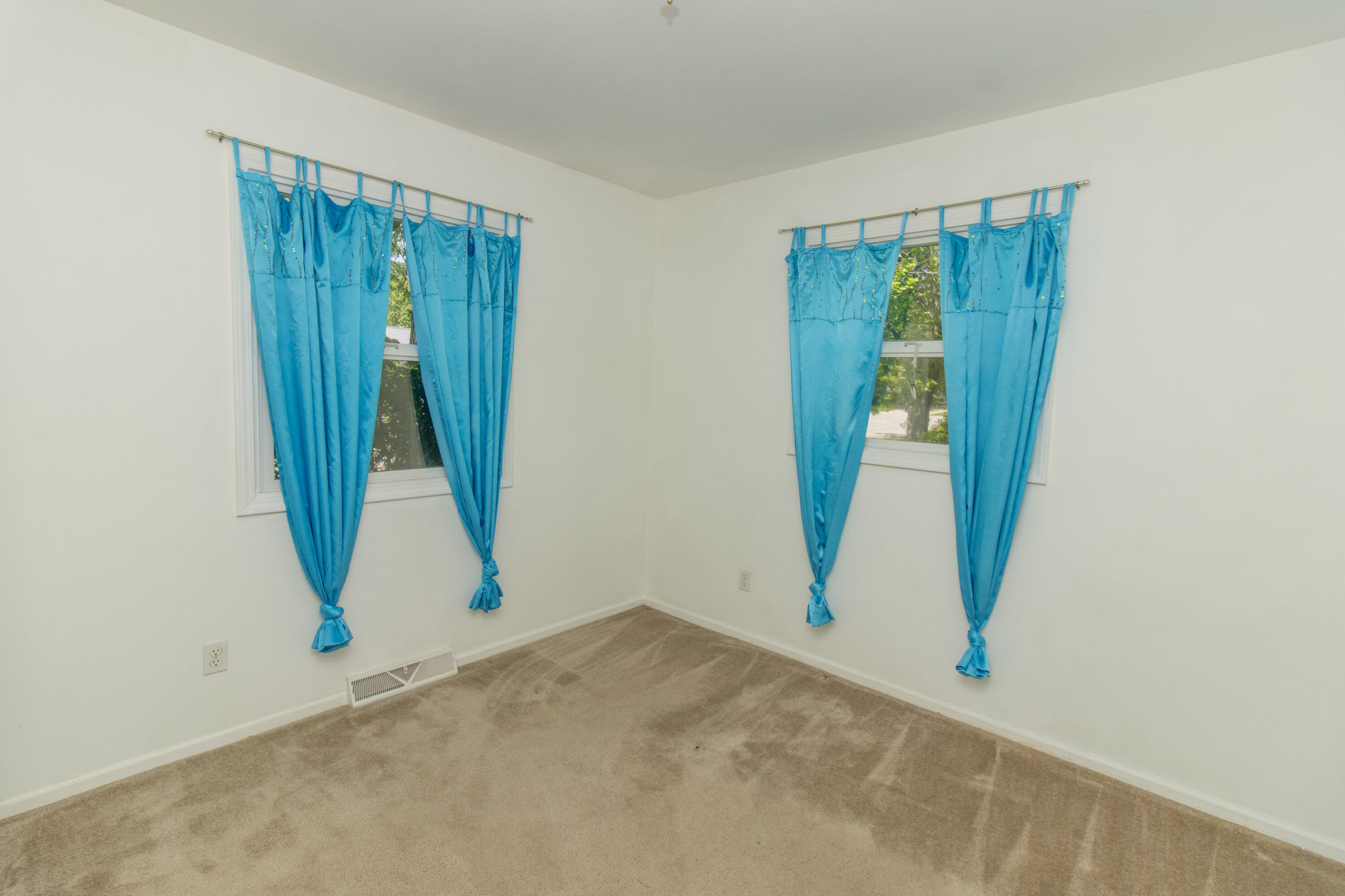 208 Meadow Lane, Lowell, IN 46356; Image #9
