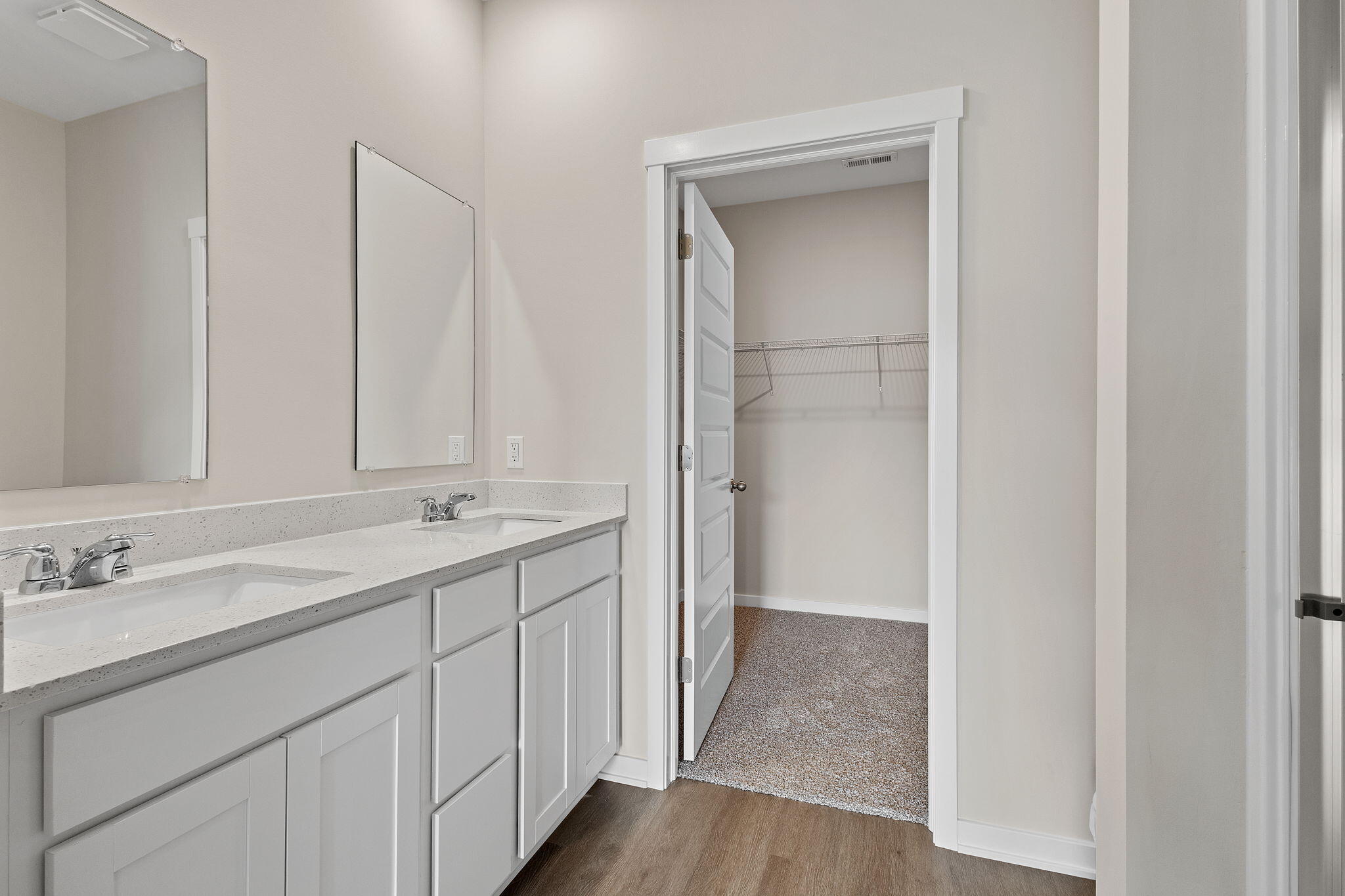 139 Cressmoor Boulevard, Hobart, IN 46342; Image #11