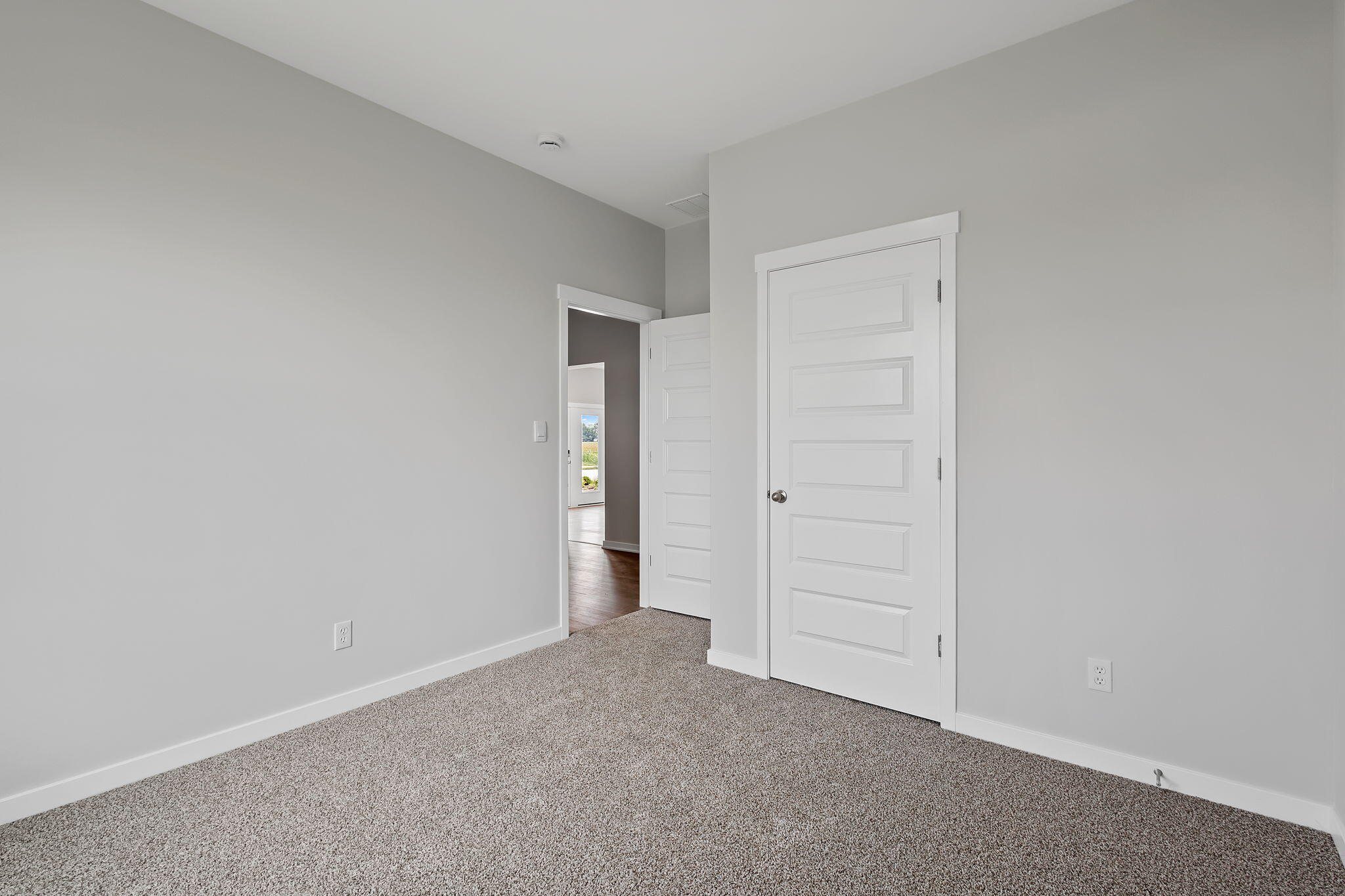 139 Cressmoor Boulevard, Hobart, IN 46342; Image #16