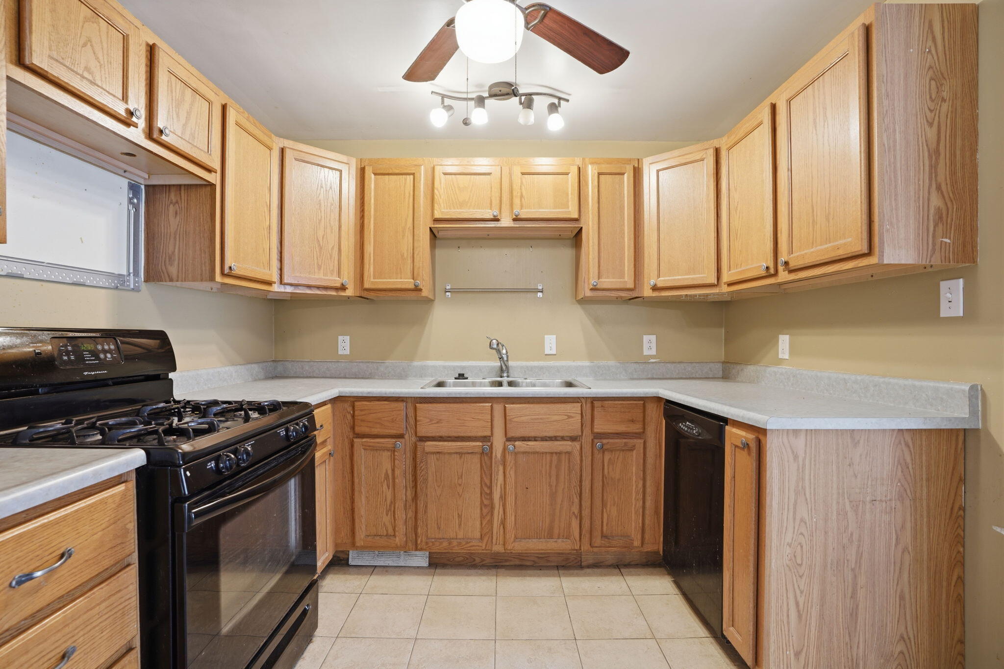 123 S Scott Street, Rensselaer, IN 47978; Image #12