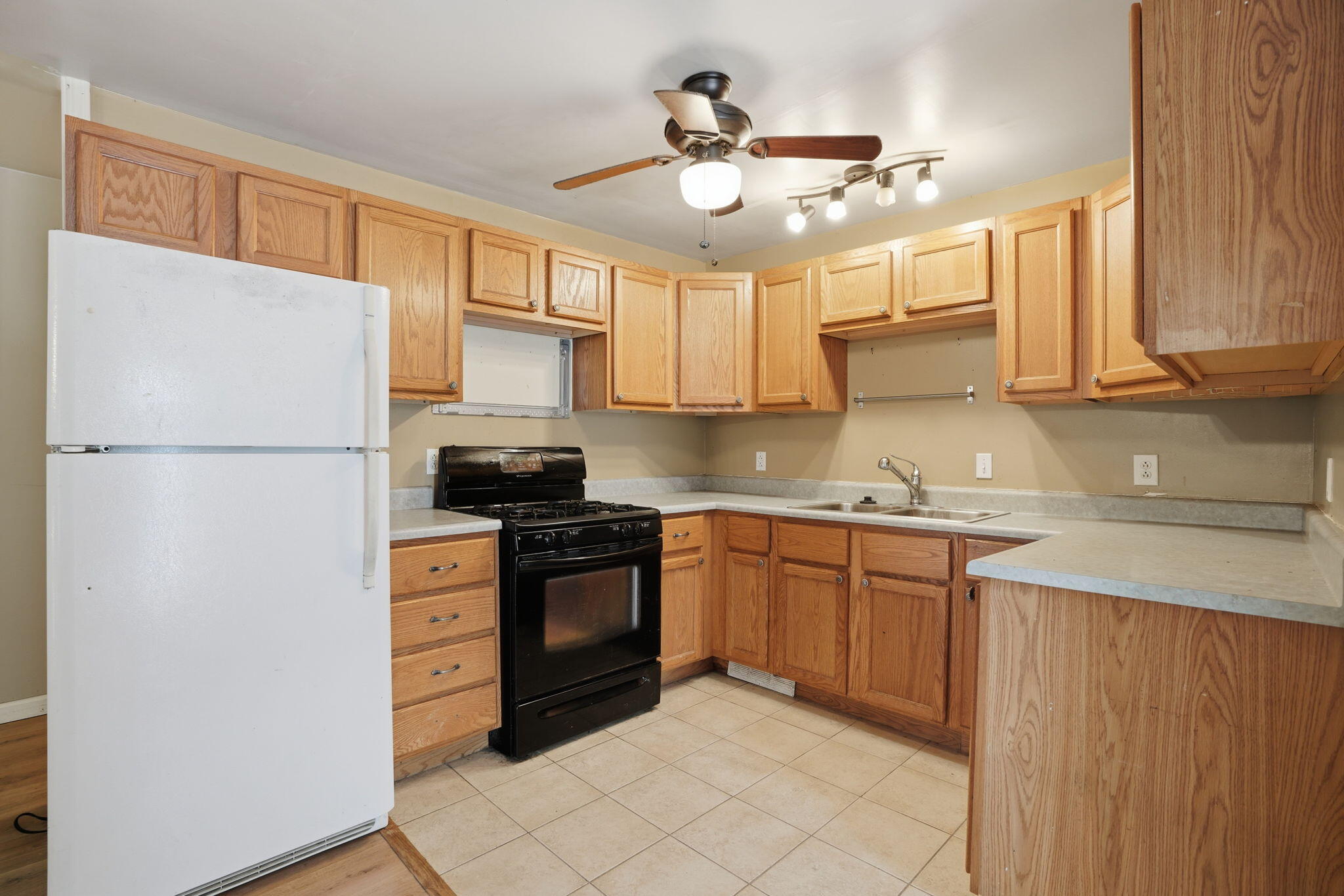 123 S Scott Street, Rensselaer, IN 47978; Image #14