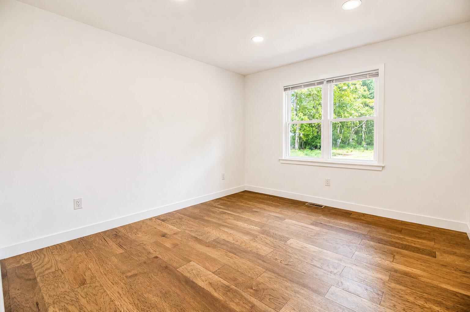 6890 E Homette Avenue, Knox, IN 46534; Image #13