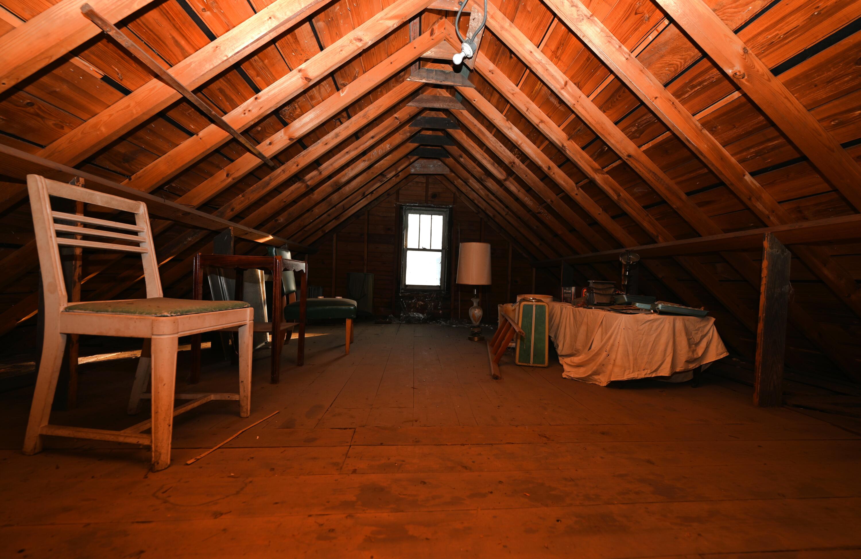 217 Park Avenue, North Judson, IN 46366; Image #24
