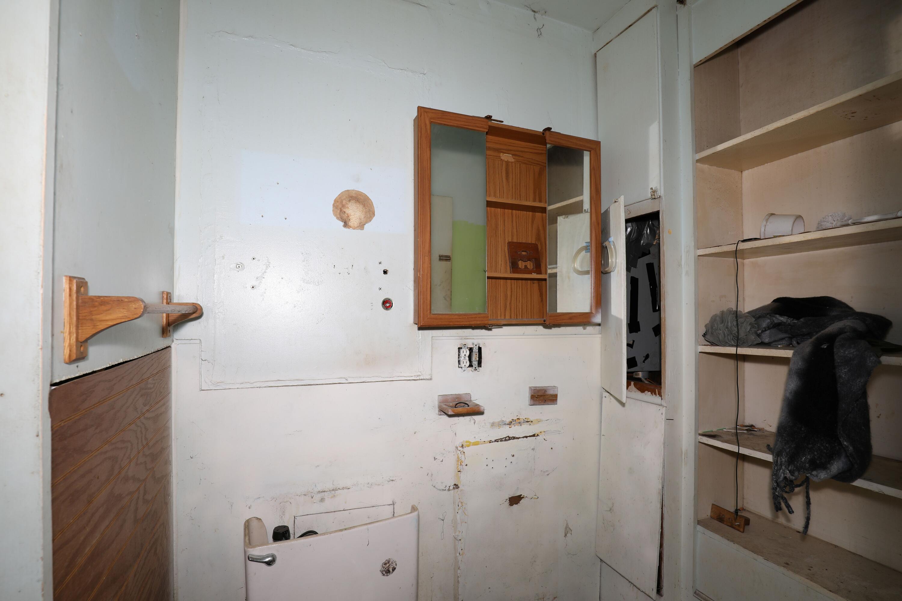 1615 W 1st Street, Marion, IN 46952; Image #22