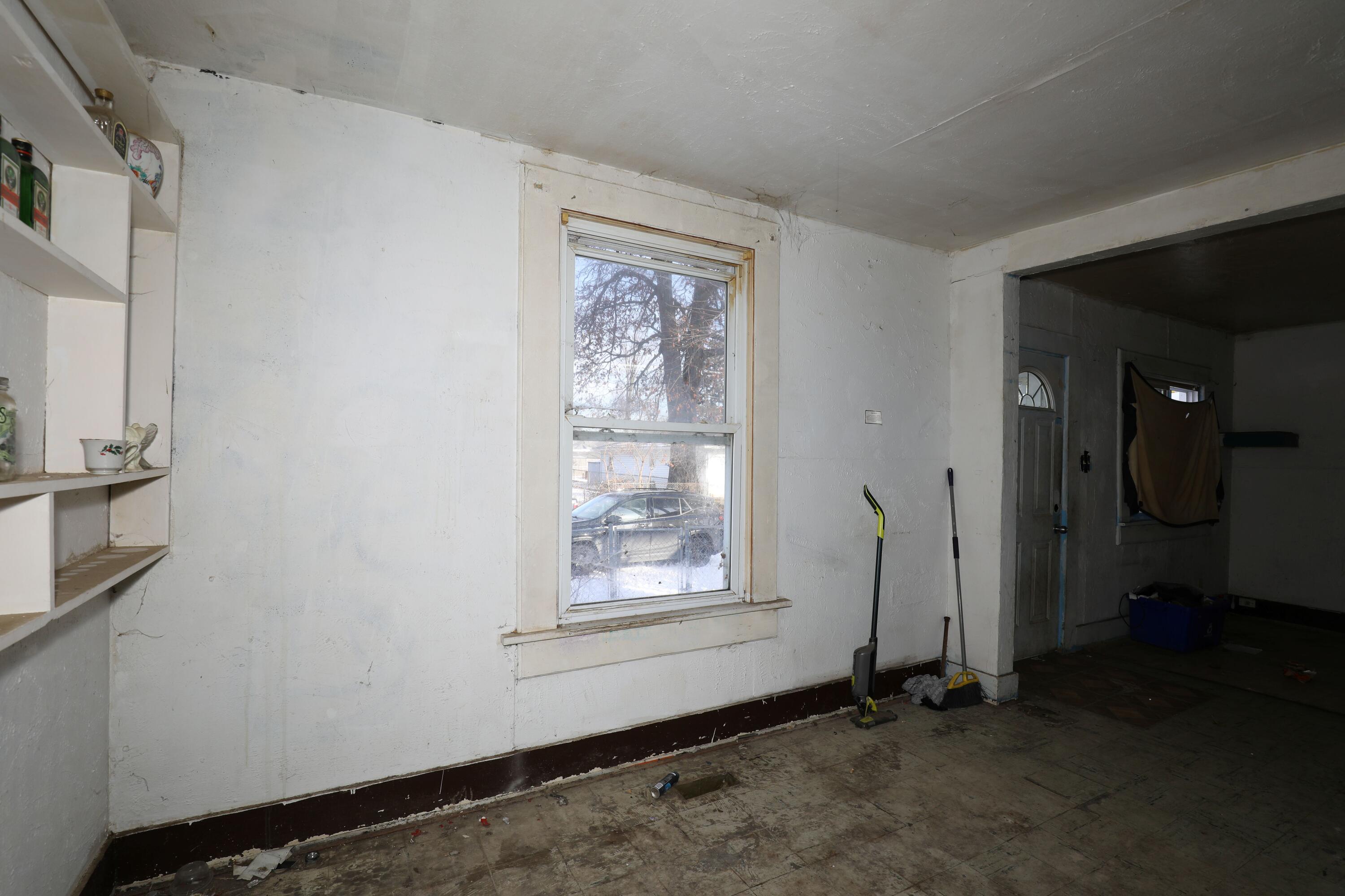1615 W 1st Street, Marion, IN 46952; Image #37