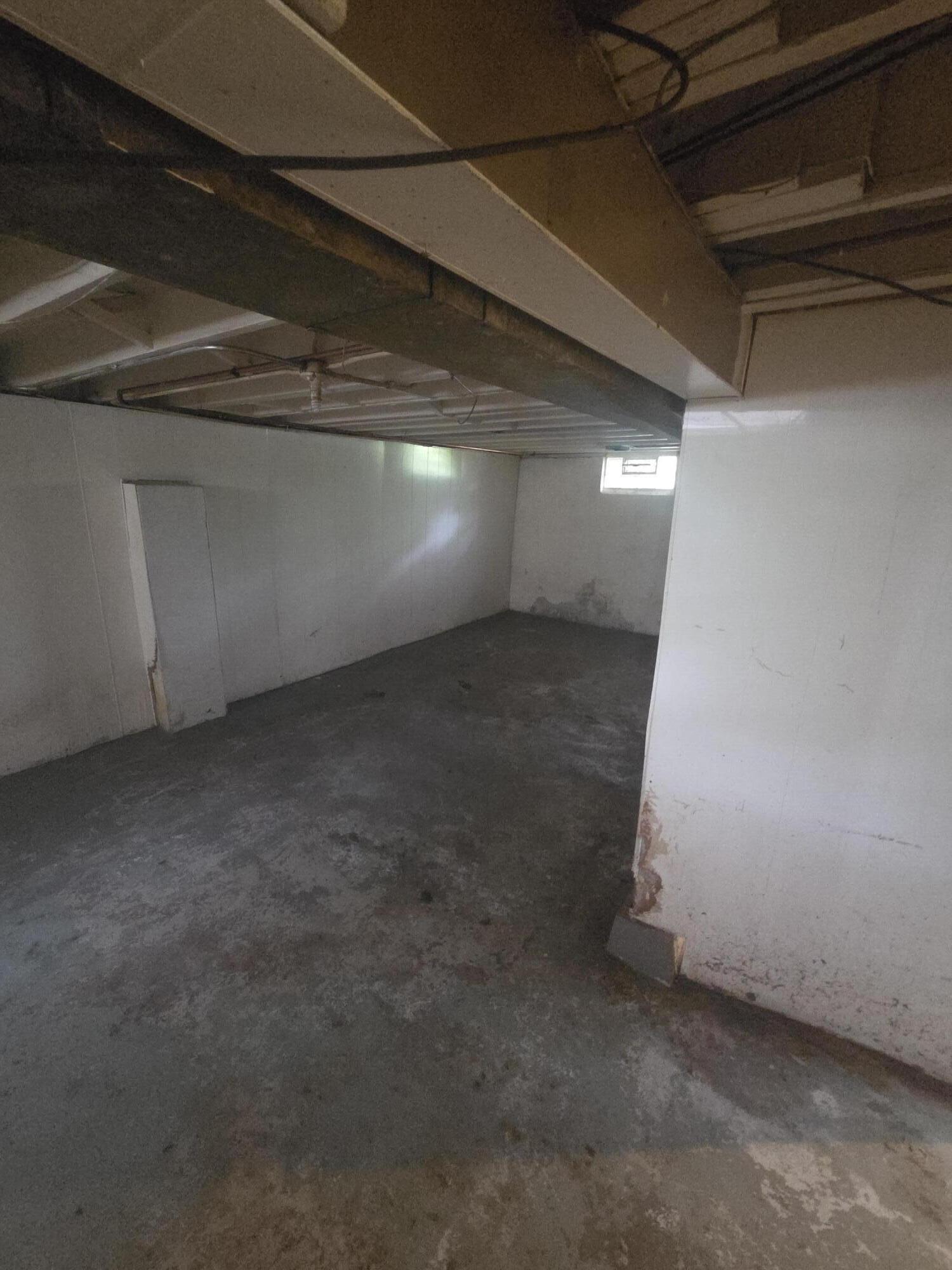 201 Johnson Street, Gary, IN 46402; Image #12