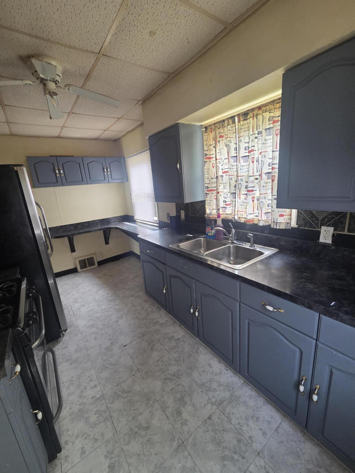 201 Johnson Street, Gary, IN 46402; Image #2