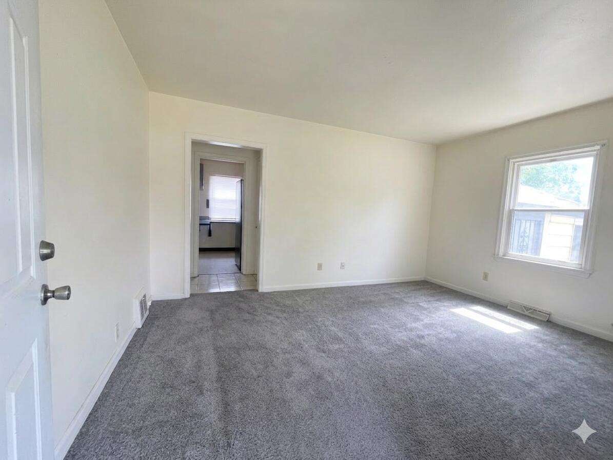 201 Johnson Street, Gary, IN 46402; Image #5