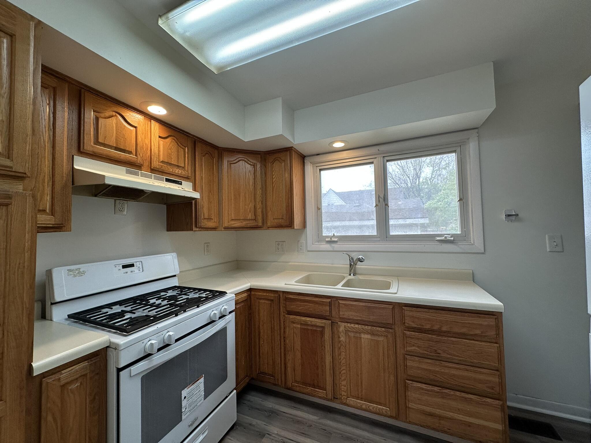 810 Poplar Street, Michigan City, IN 46360; Image #5