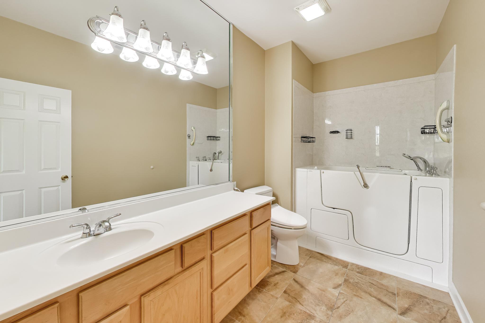1447 Charlevoix Way, Schererville, IN 46375; Image #16
