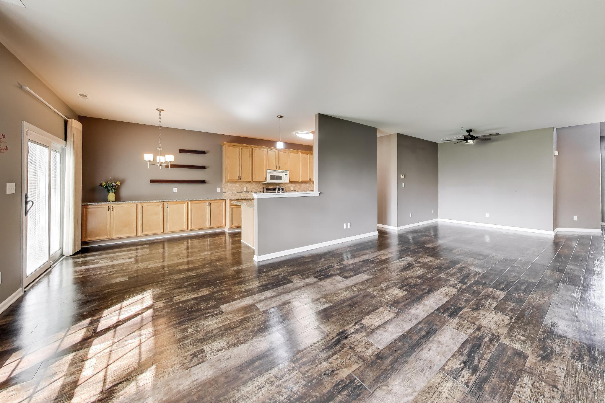1447 Charlevoix Way, Schererville, IN 46375; Image #3
