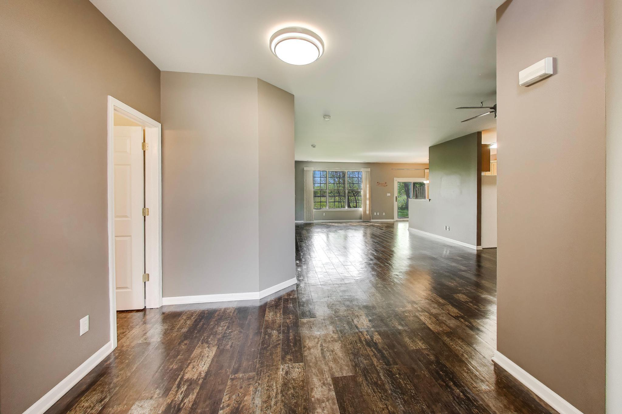 1447 Charlevoix Way, Schererville, IN 46375; Image #4