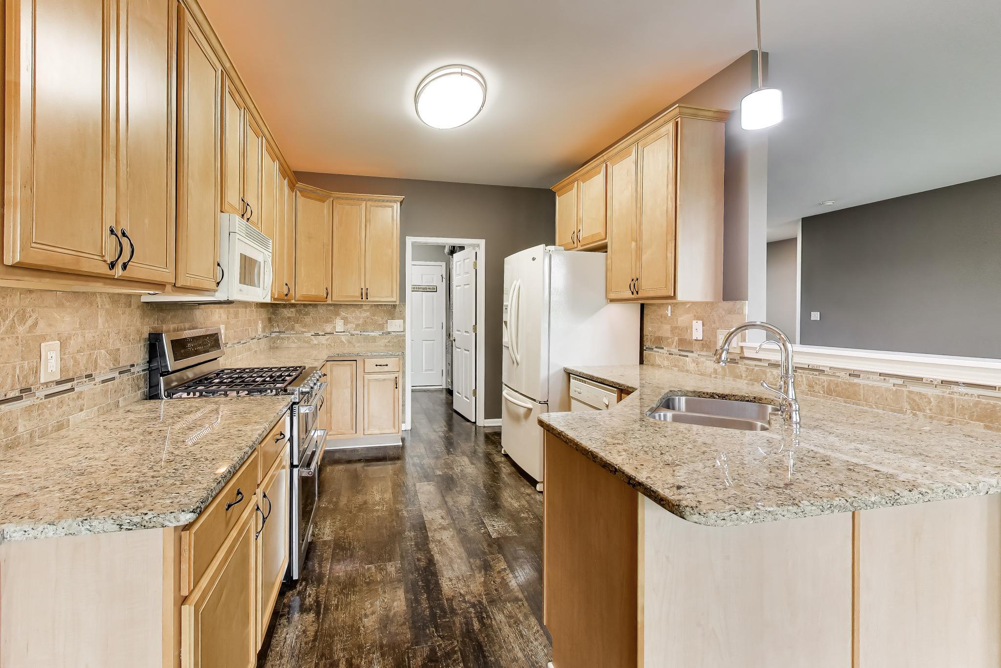 1447 Charlevoix Way, Schererville, IN 46375; Image #9