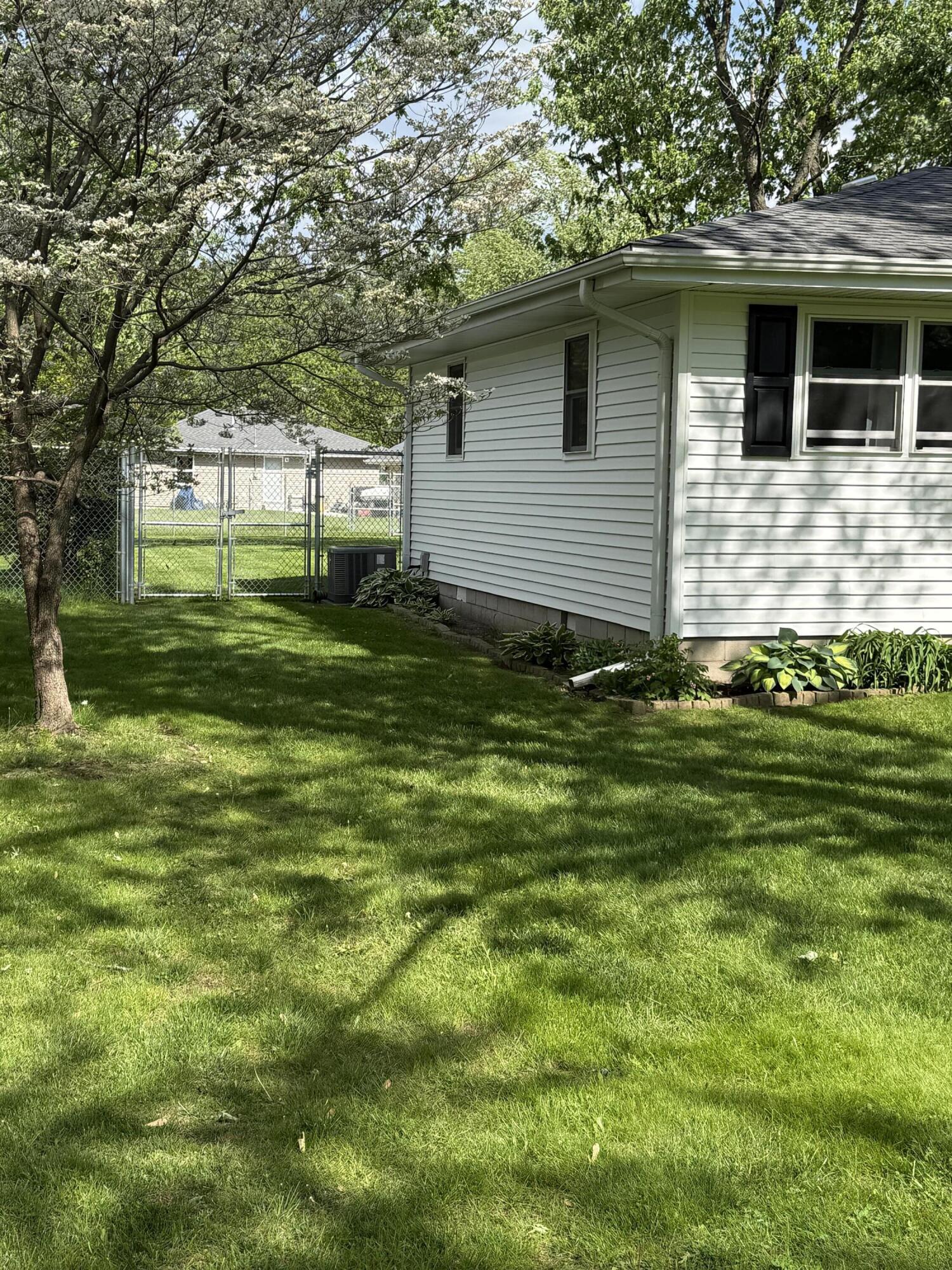 7727 Dakota Street, Merrillville, IN 46410; Image #3