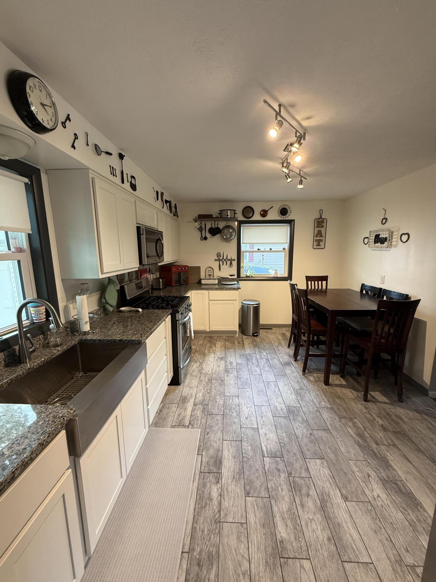 7727 Dakota Street, Merrillville, IN 46410; Image #31