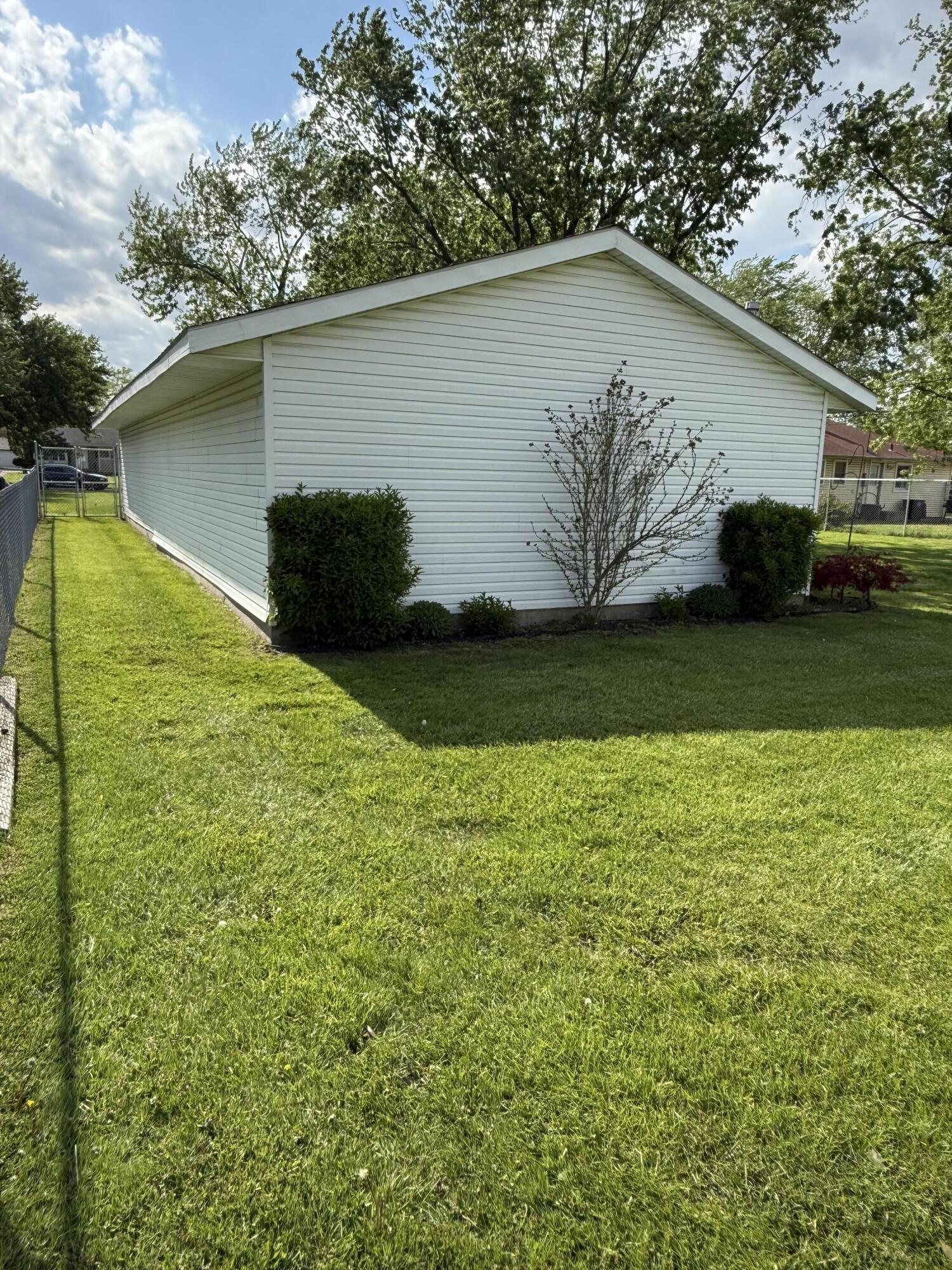 7727 Dakota Street, Merrillville, IN 46410; Image #40