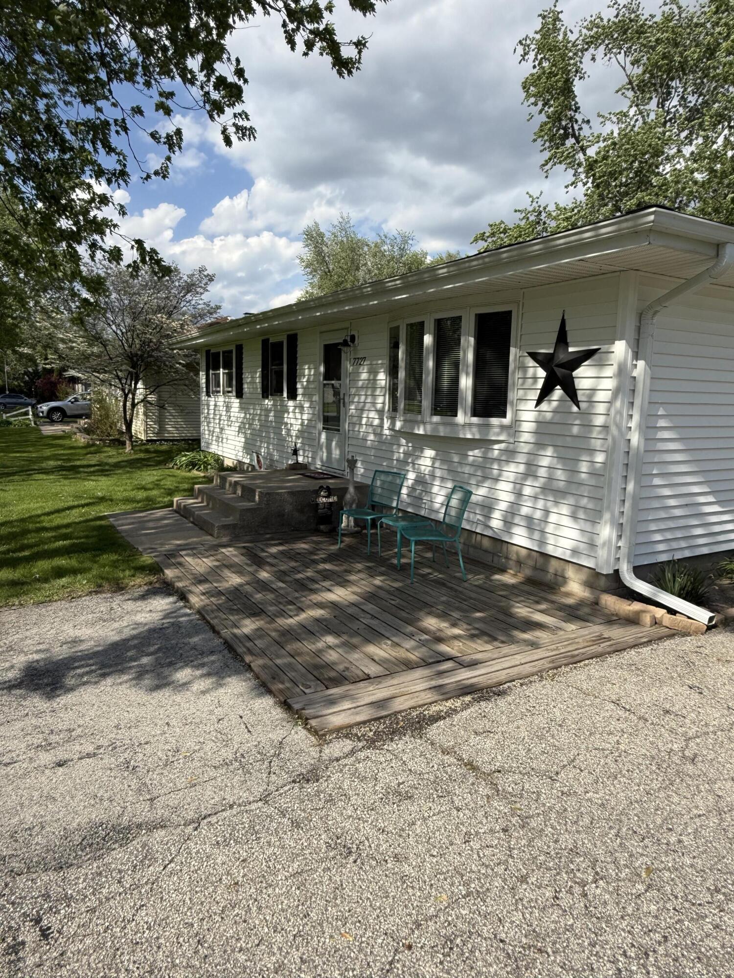 7727 Dakota Street, Merrillville, IN 46410; Image #6