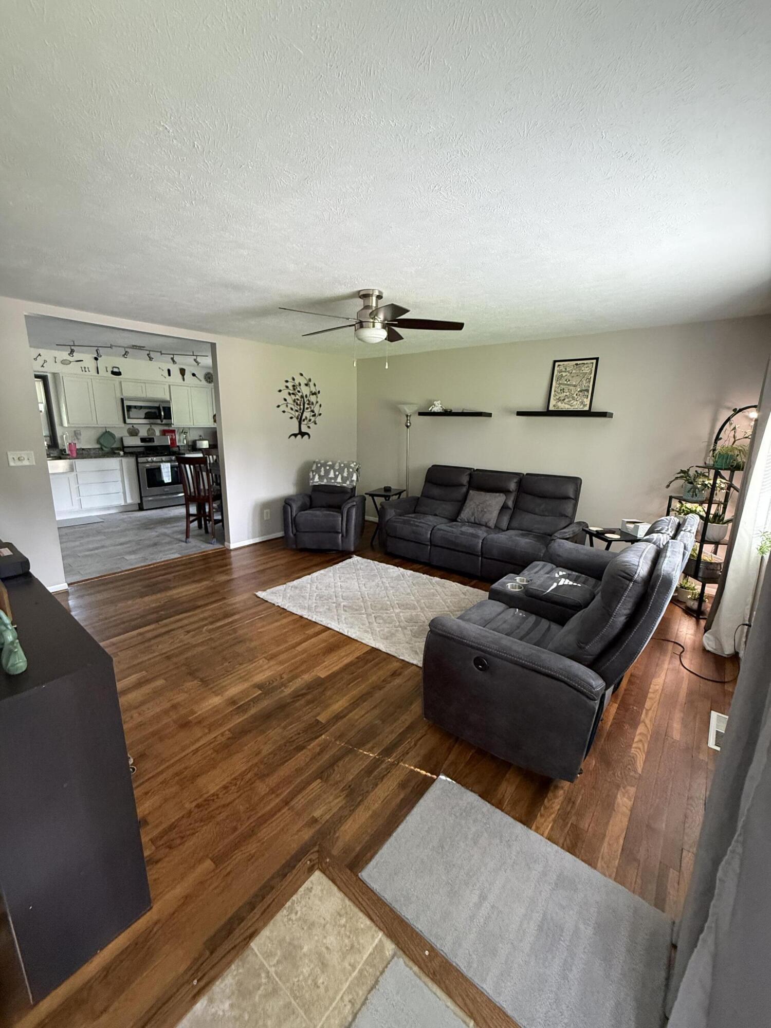 7727 Dakota Street, Merrillville, IN 46410; Image #7