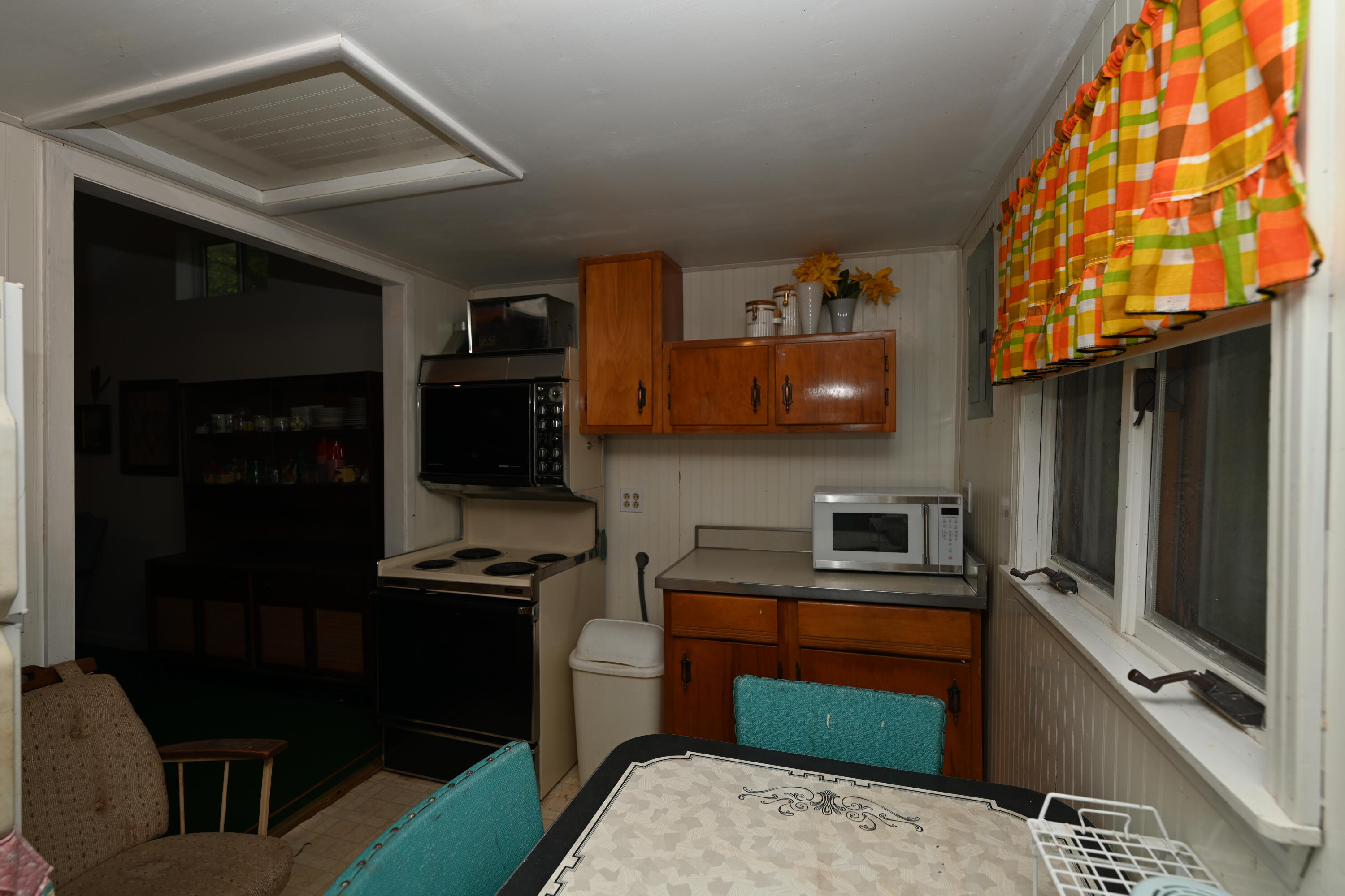 140 S 700 E, Knox, IN 46534; Image #20