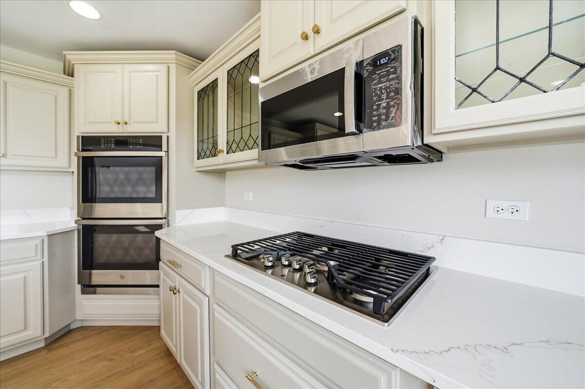 10407 Golden Arch Avenue, St. John, IN 46373; Image #12