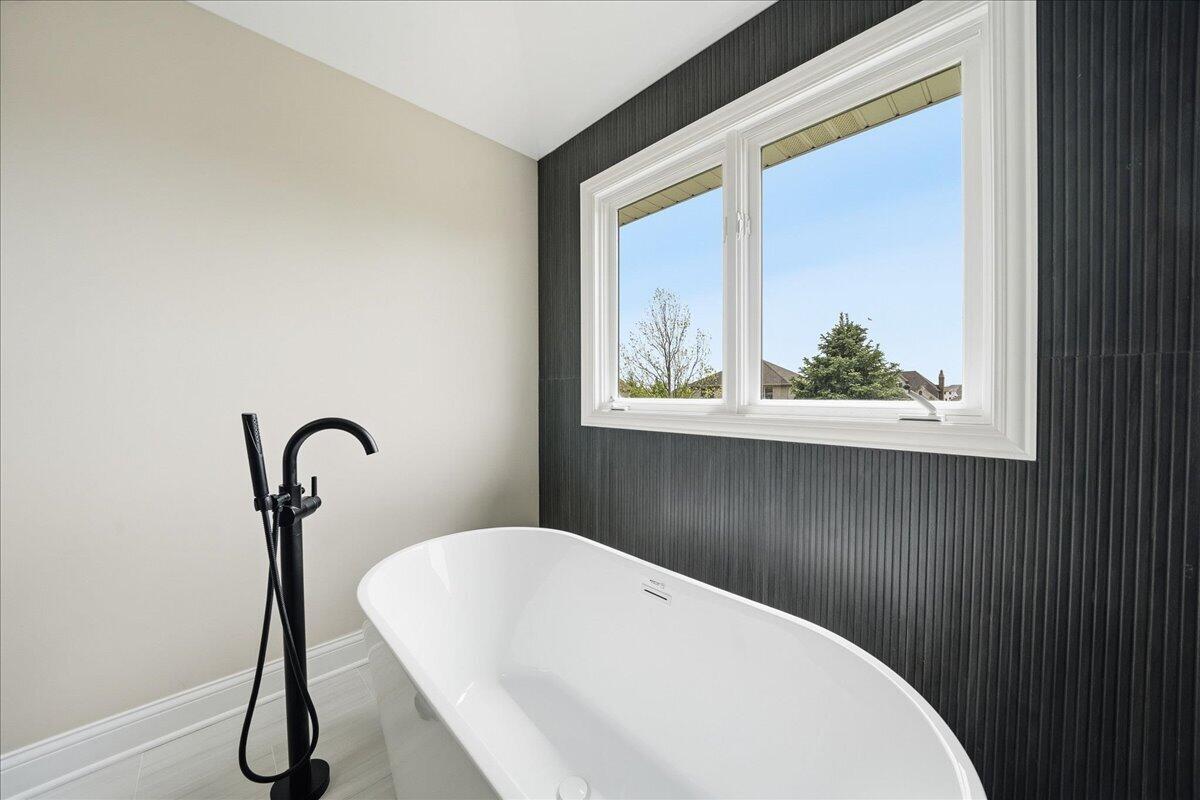 10407 Golden Arch Avenue, St. John, IN 46373; Image #34