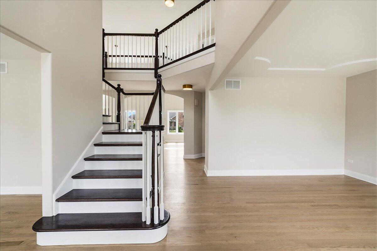 10407 Golden Arch Avenue, St. John, IN 46373; Image #6