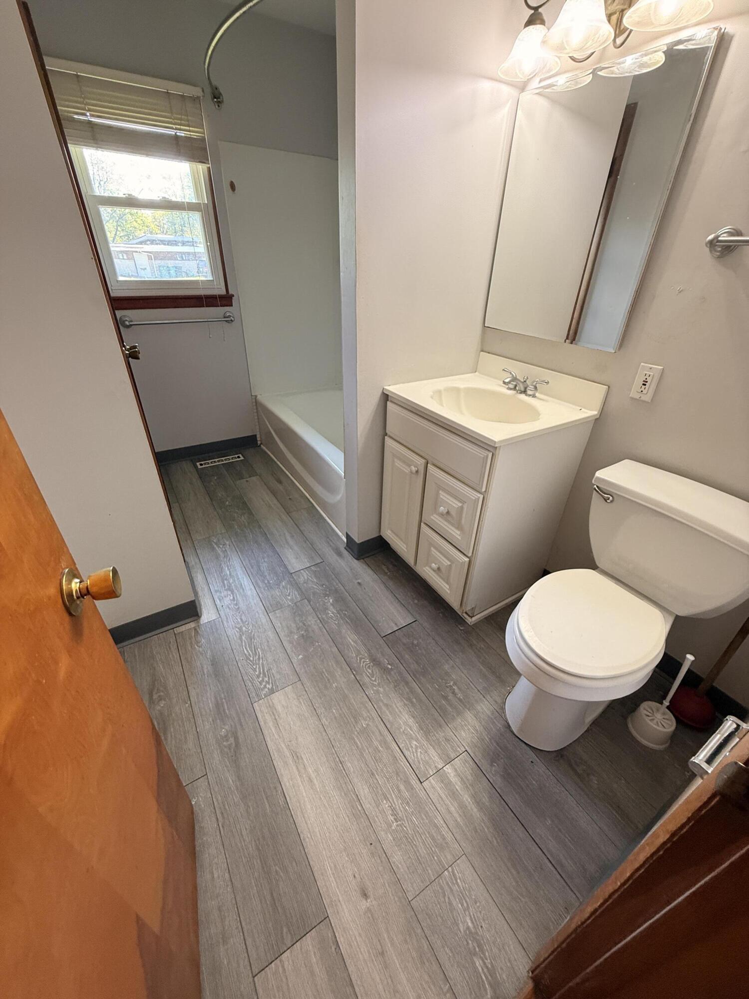 944 W 54th Place, Merrillville, IN 46410; Image #6
