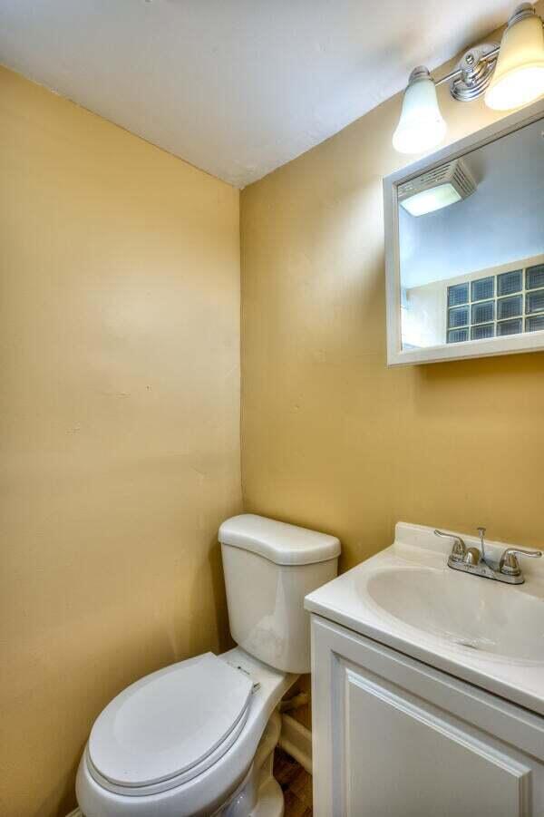 3701 Monroe Street, Gary, IN 46408; Image #19