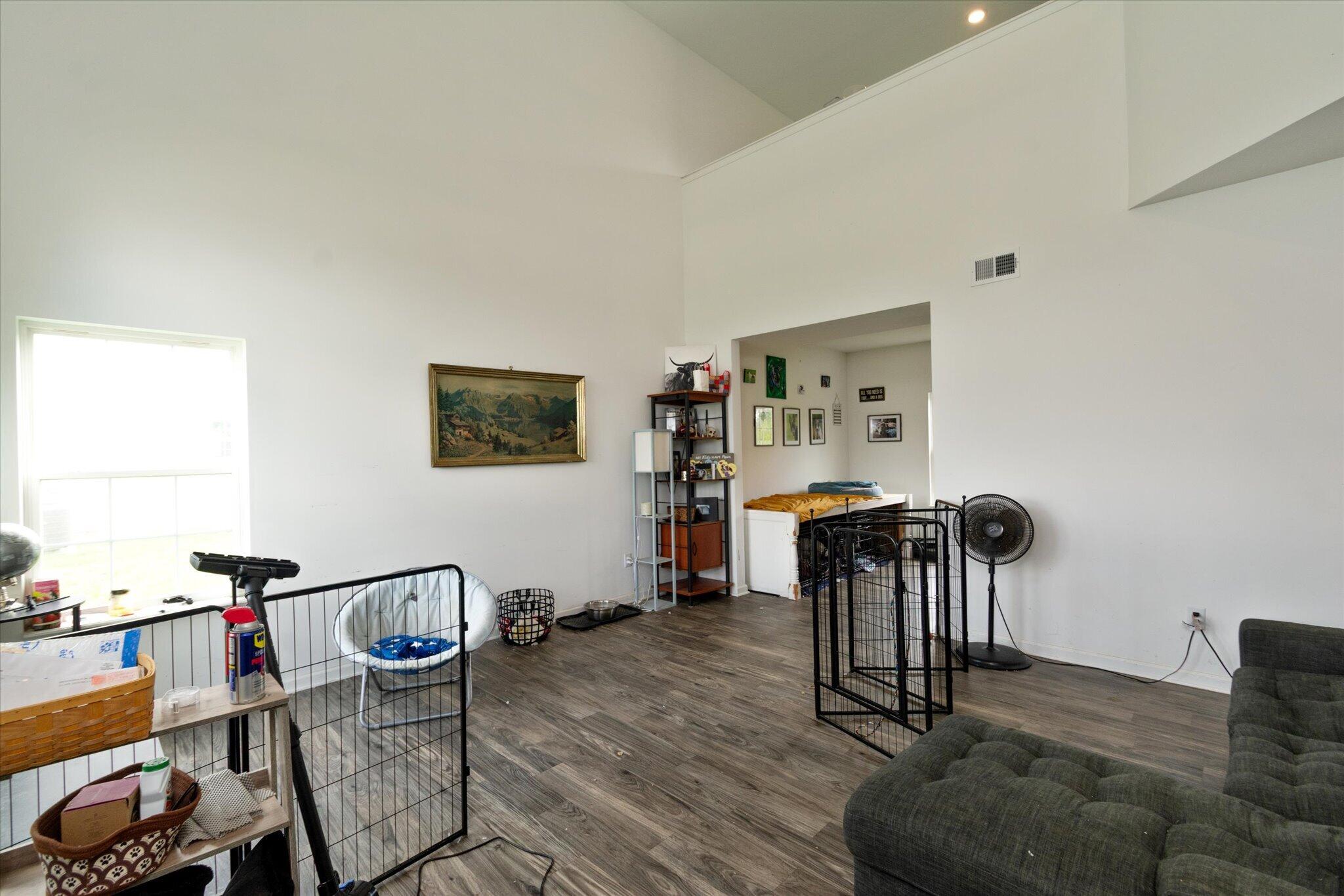 1555 N Creekwater Pass, Greenfield, IN 46140; Image #3