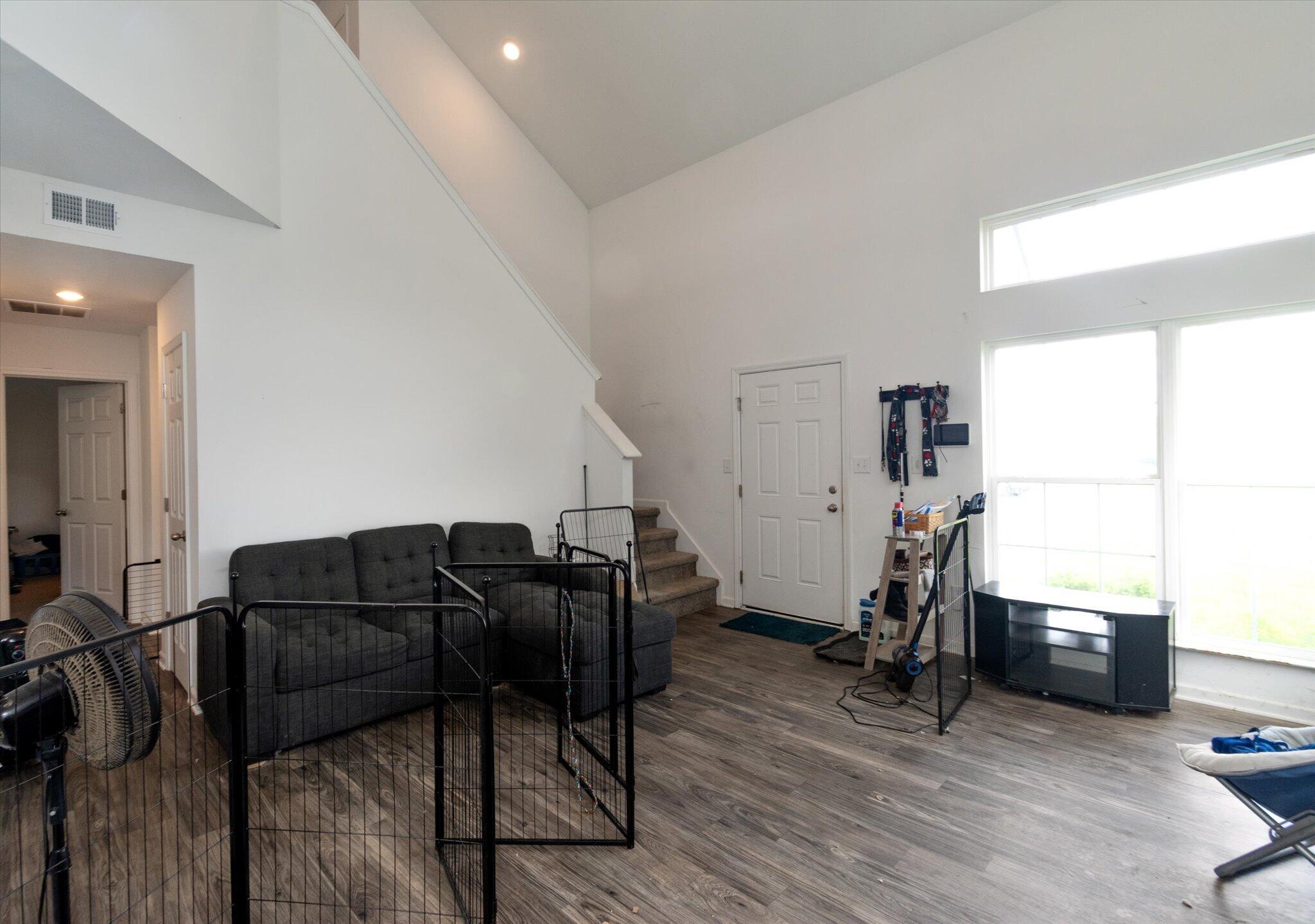 1555 N Creekwater Pass, Greenfield, IN 46140; Image #5