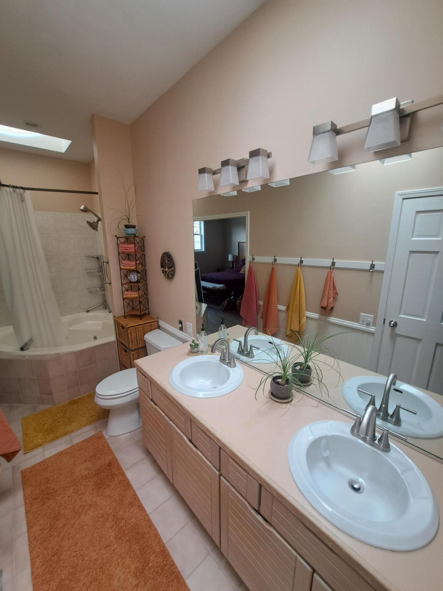 7205 Locust Avenue, Gary, IN 46403; Image #12