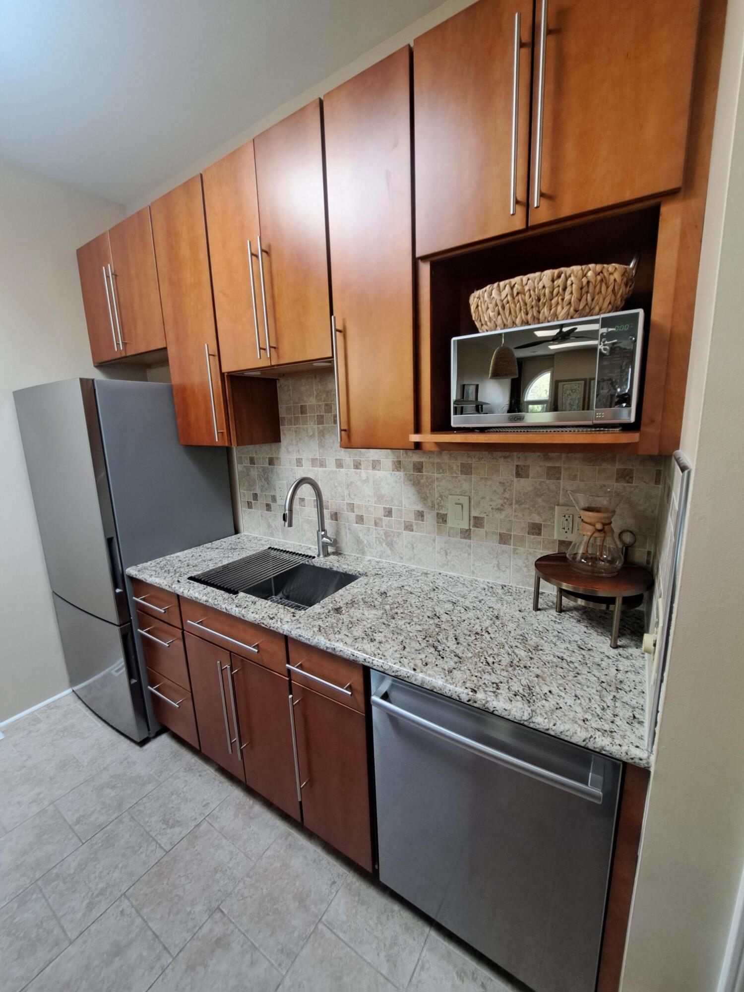 7205 Locust Avenue, Gary, IN 46403; Image #4