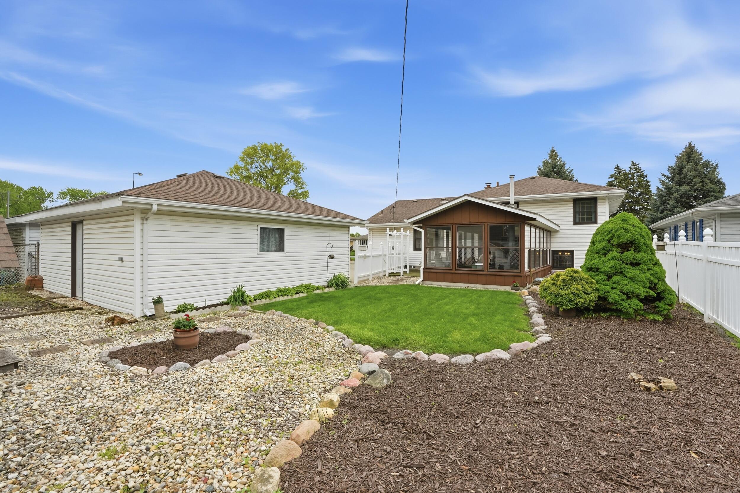 3523 41st Place, Highland, IN 46322; Image #21