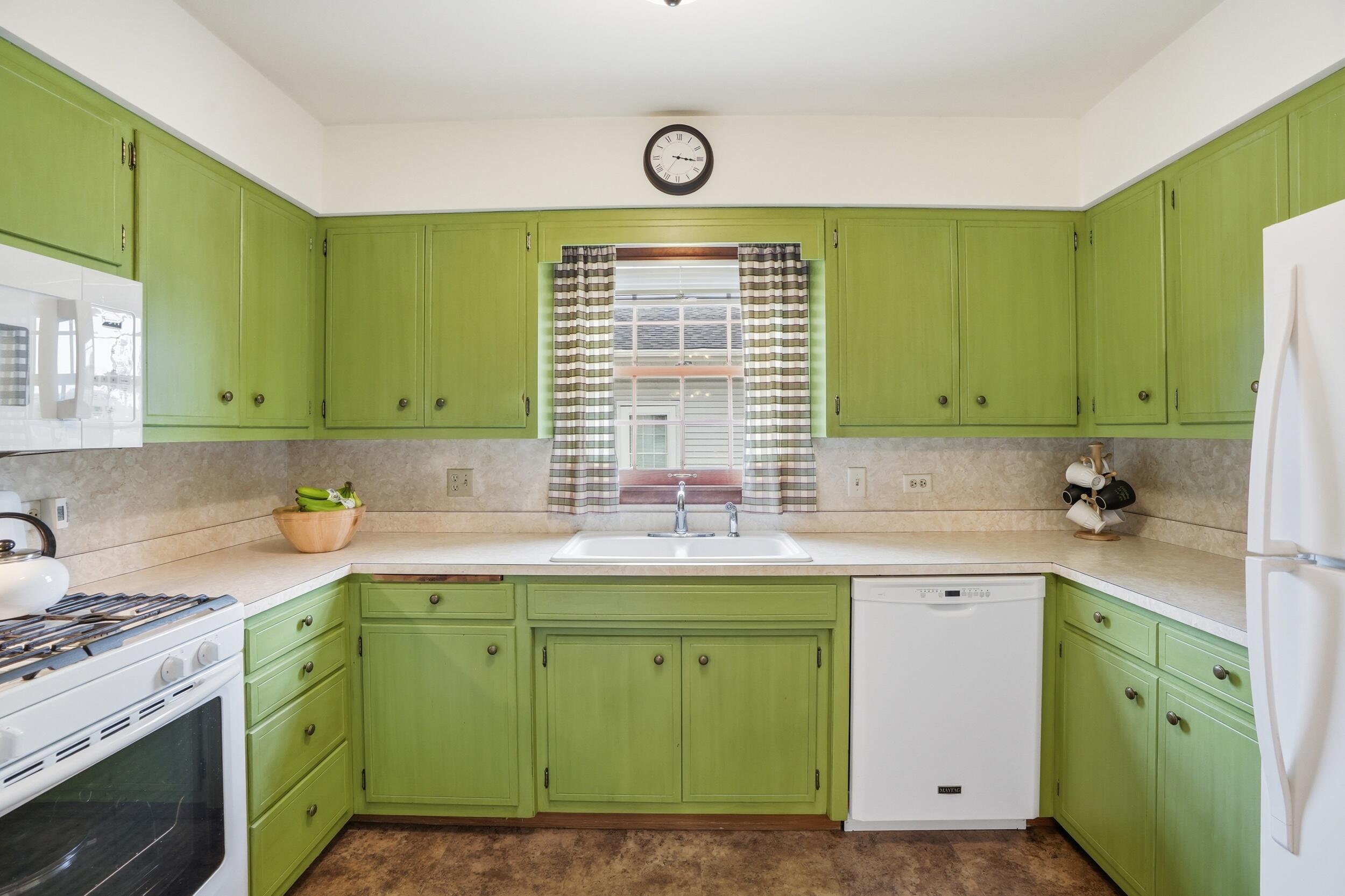 3523 41st Place, Highland, IN 46322; Image #7
