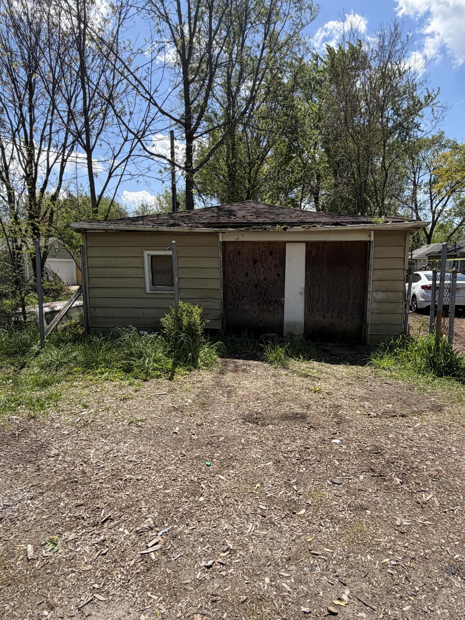 3905 Tennessee Street, Gary, IN 46409; Image #17