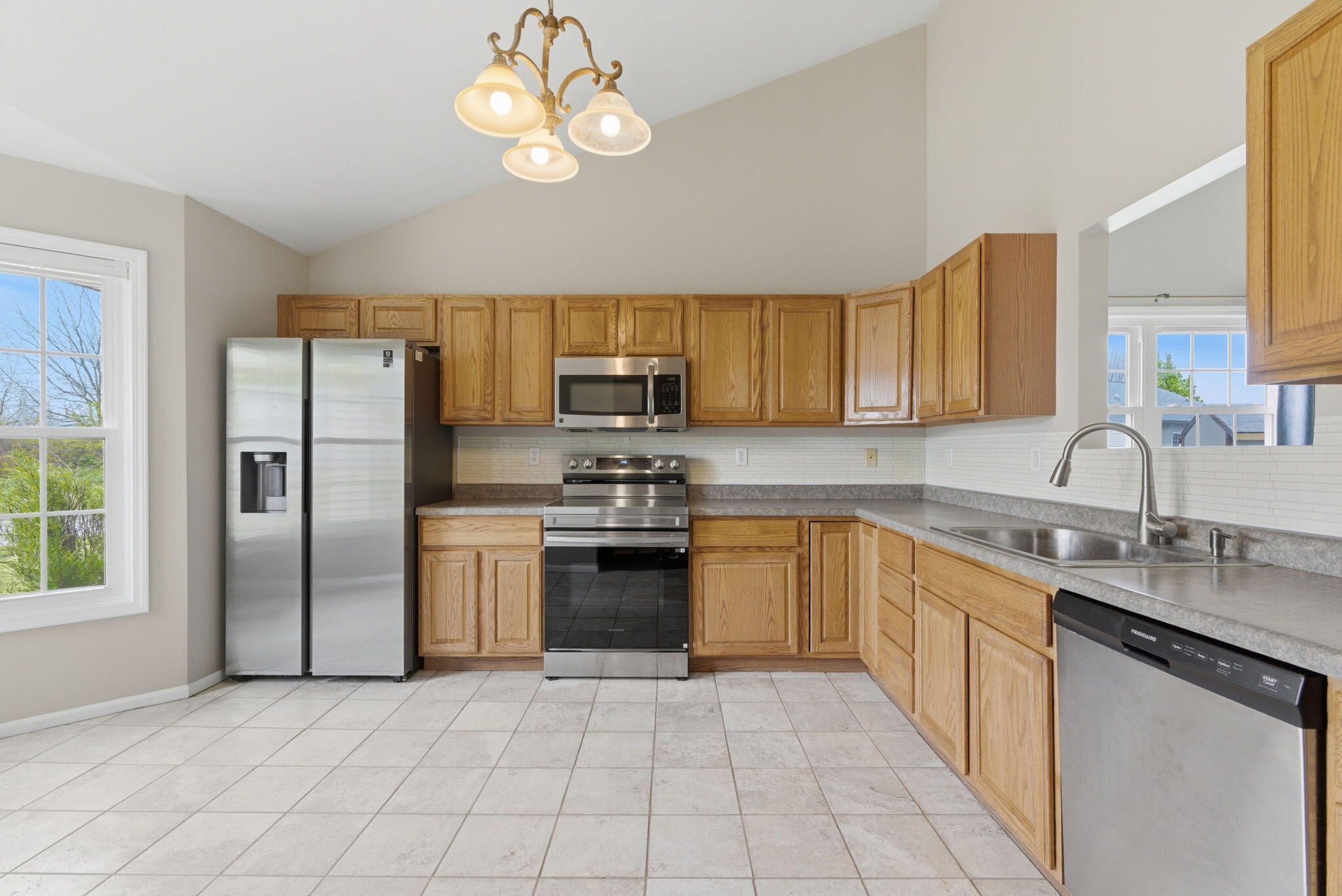 1406 Pine Creek Road, Valparaiso, IN 46383; Image #4