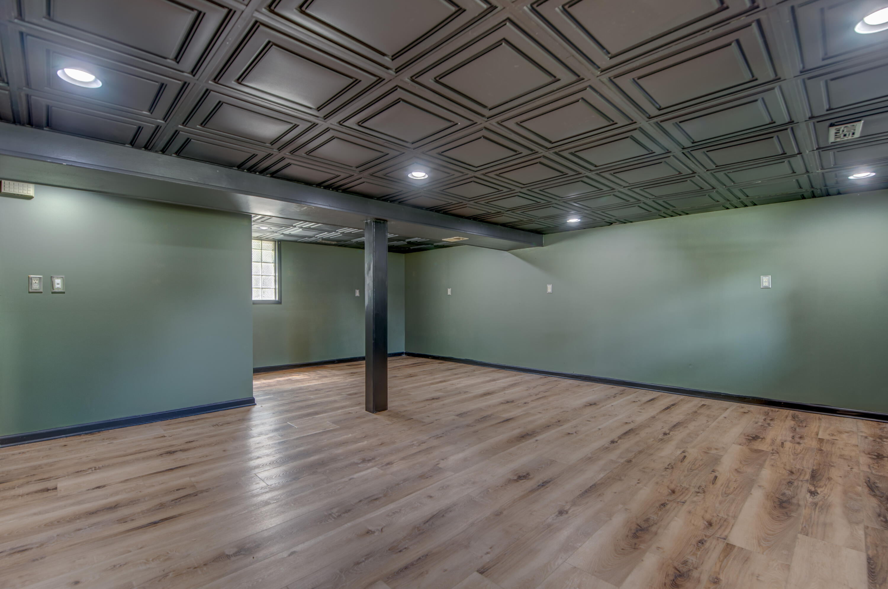 749 N Elmer Street, Griffith, IN 46319; Image #22
