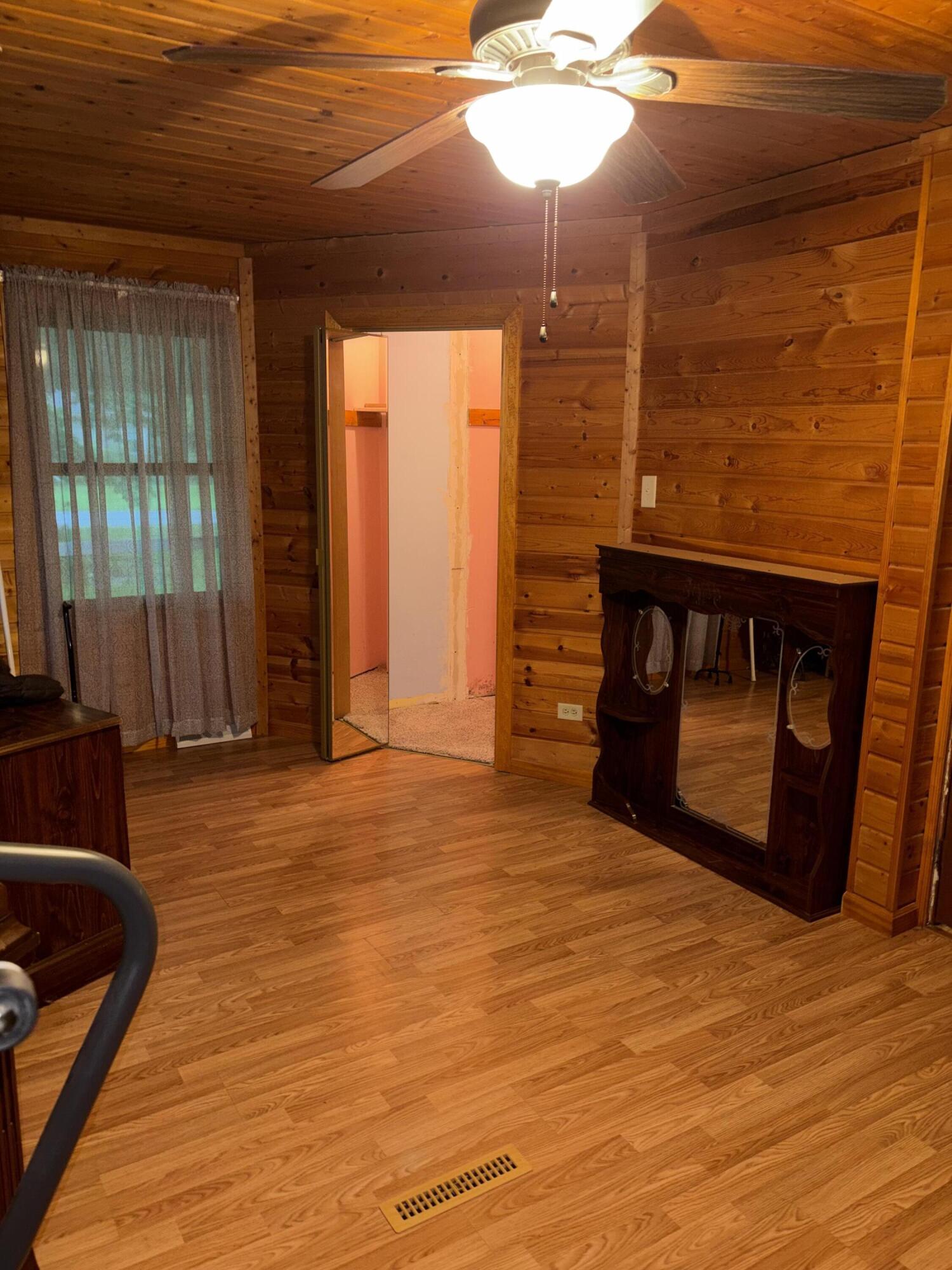 595 N 750 W, Hobart, IN 46342; Image #10