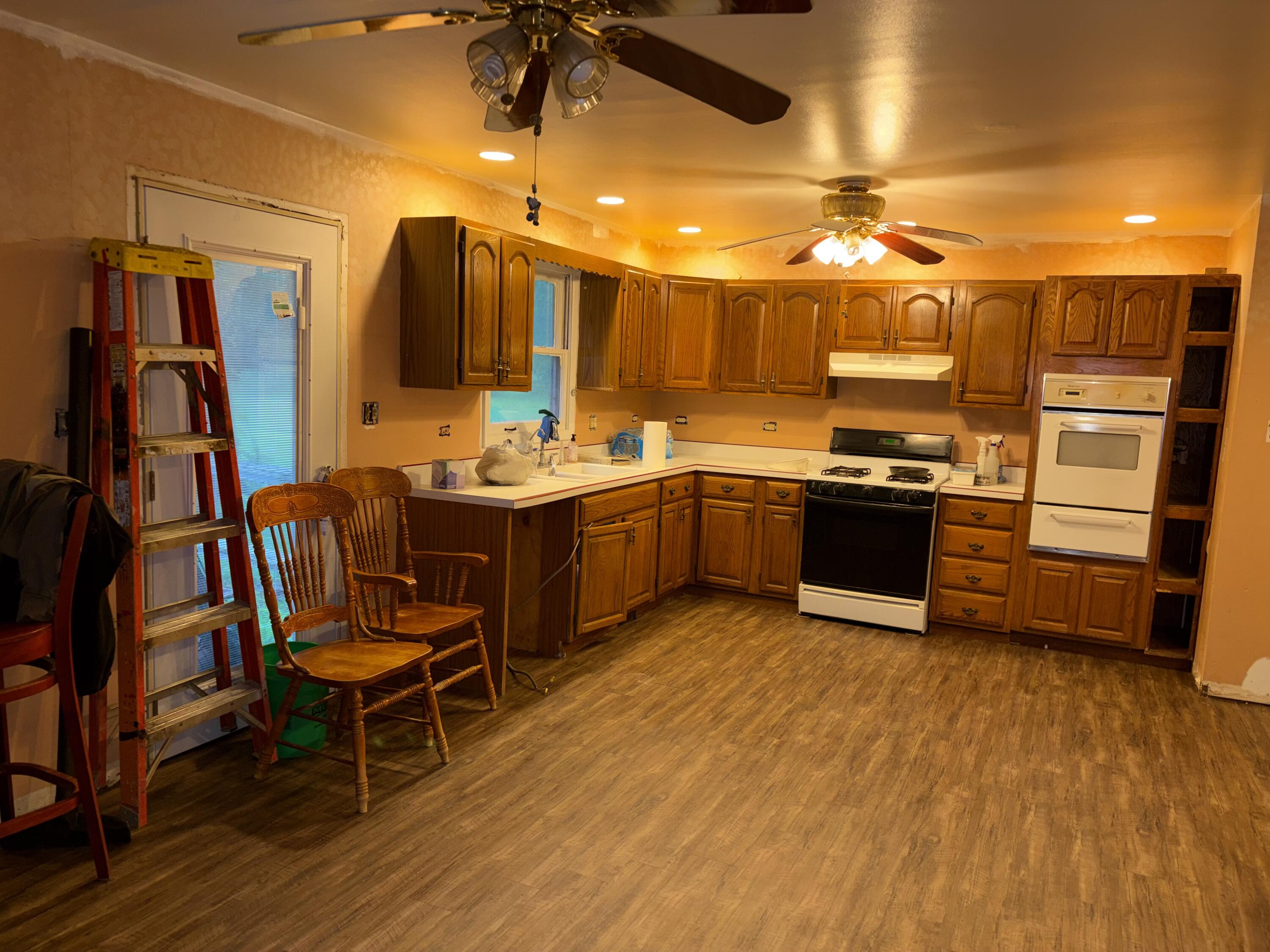595 N 750 W, Hobart, IN 46342; Image #6