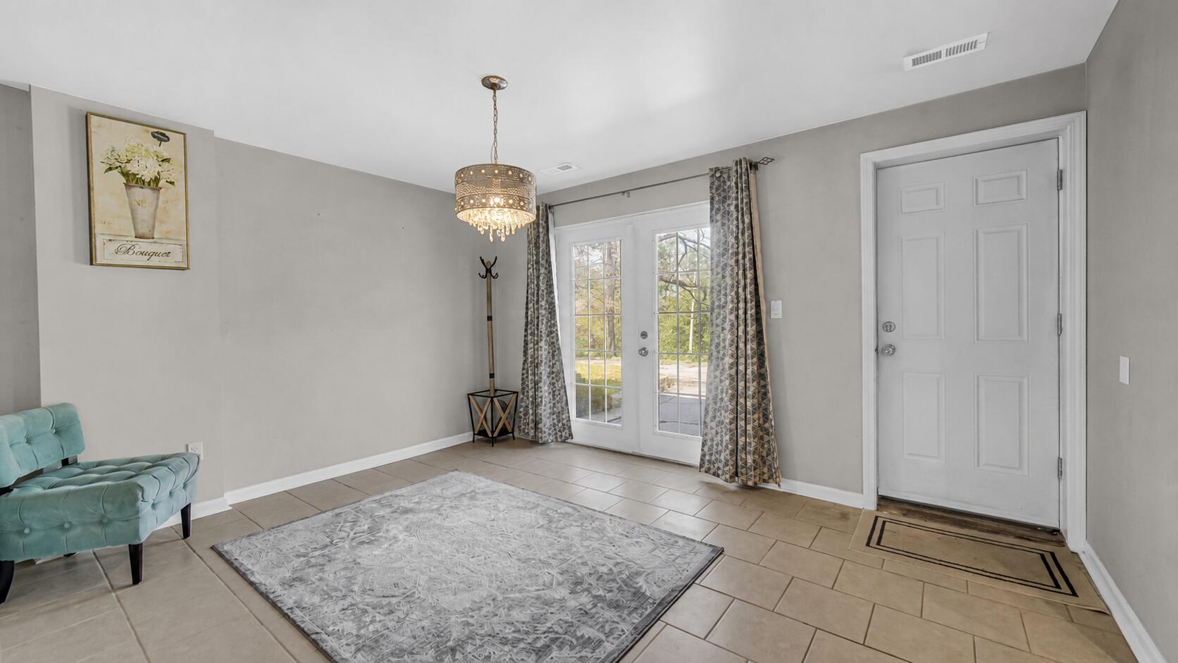 55 Spectacle Drive, Valparaiso, IN 46383; Image #9
