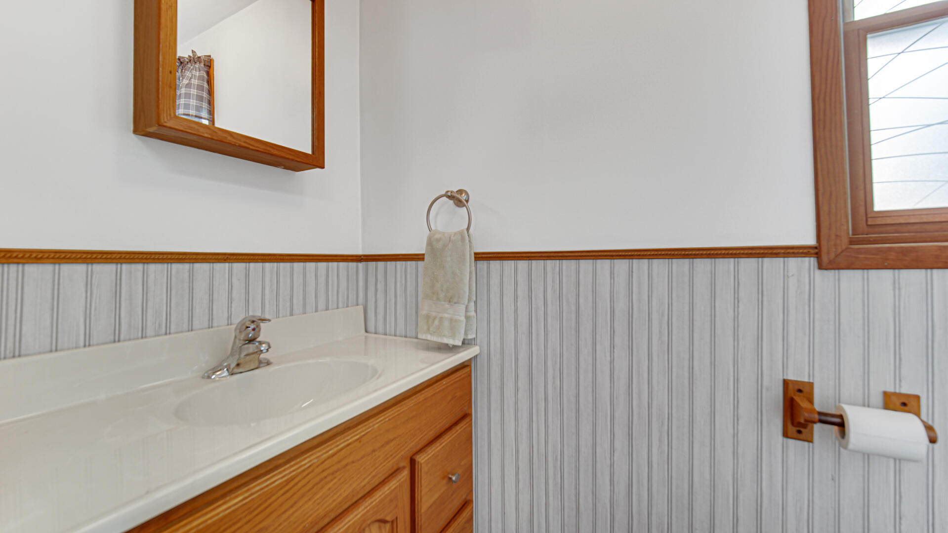 746 W 700 N, Hobart, IN 46342; Image #27