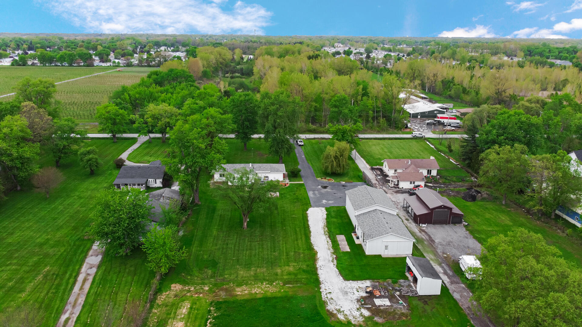 746 W 700 N, Hobart, IN 46342; Image #31