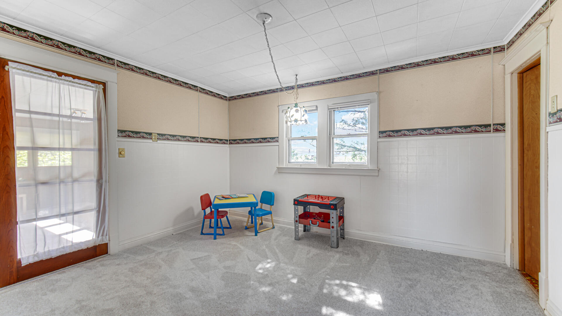 402 E Indiana Avenue, Chesterton, IN 46304; Image #21