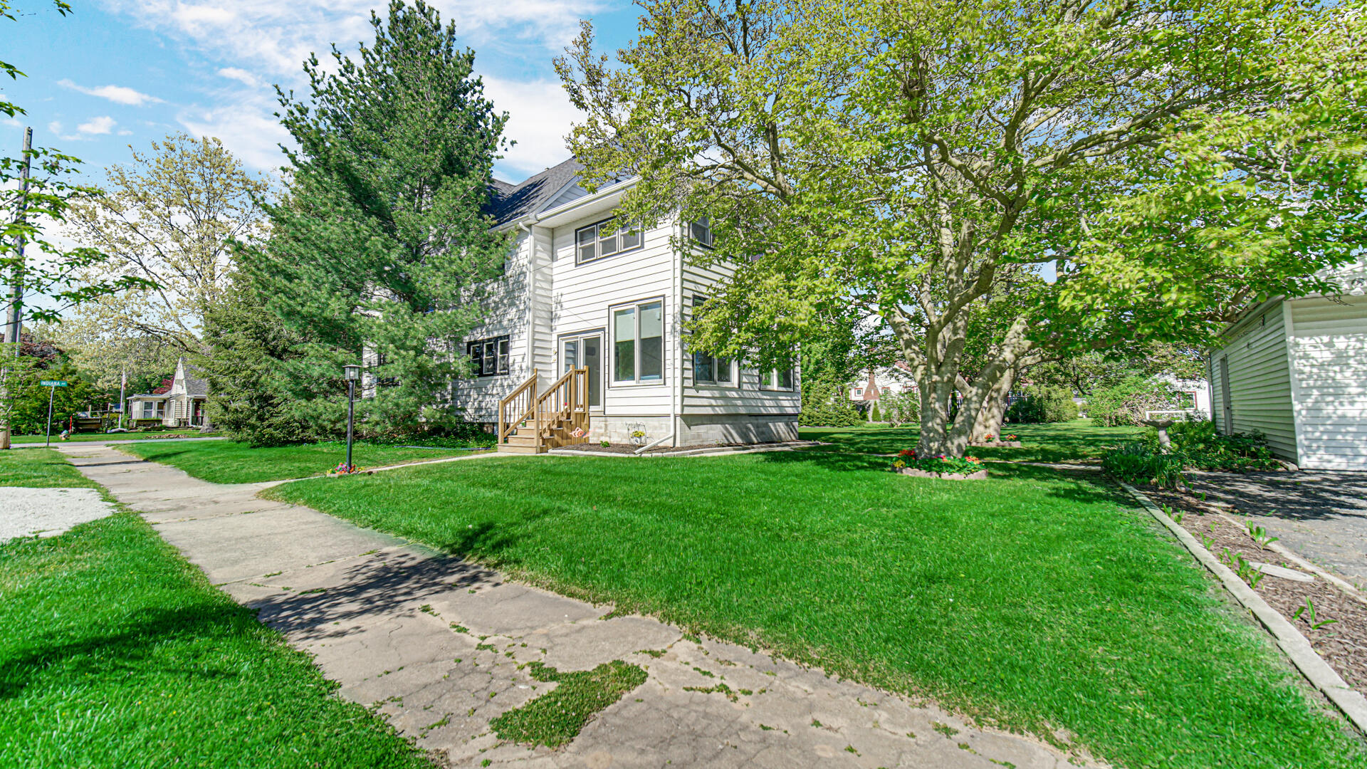 402 E Indiana Avenue, Chesterton, IN 46304; Image #28