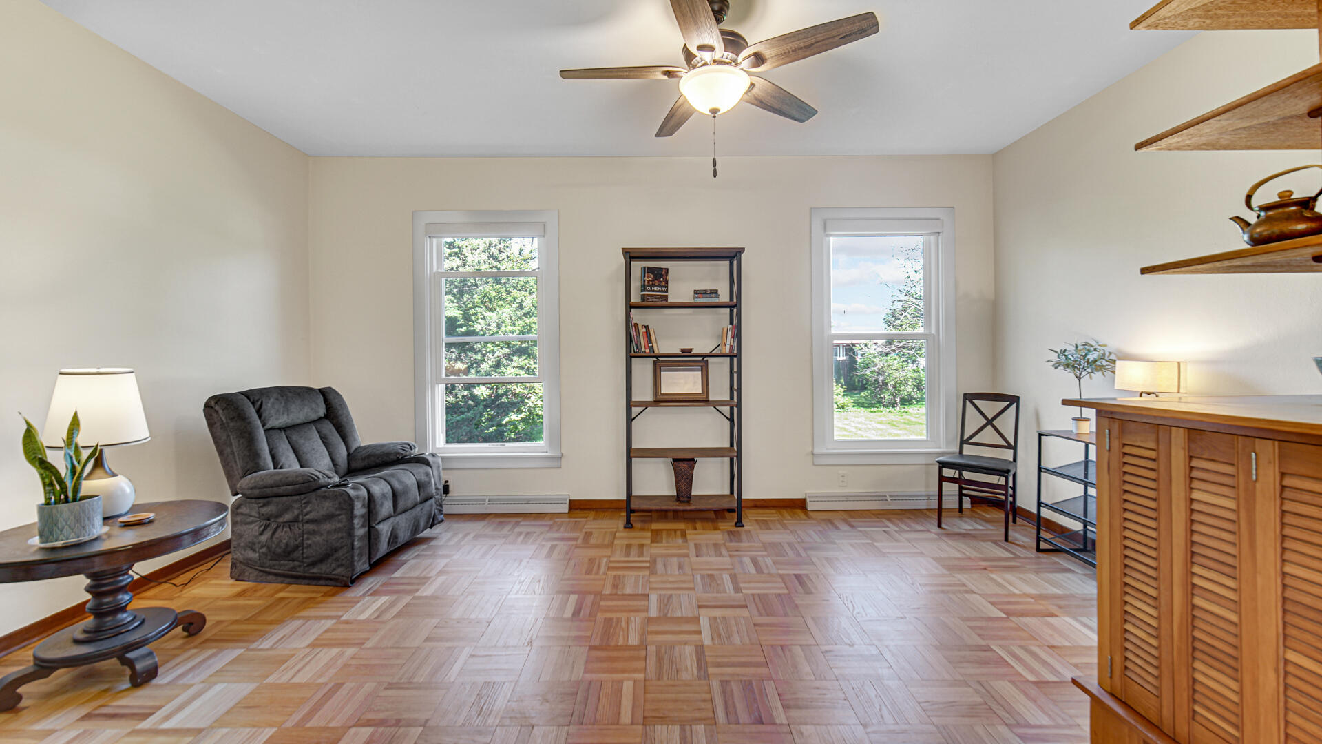 402 E Indiana Avenue, Chesterton, IN 46304; Image #4