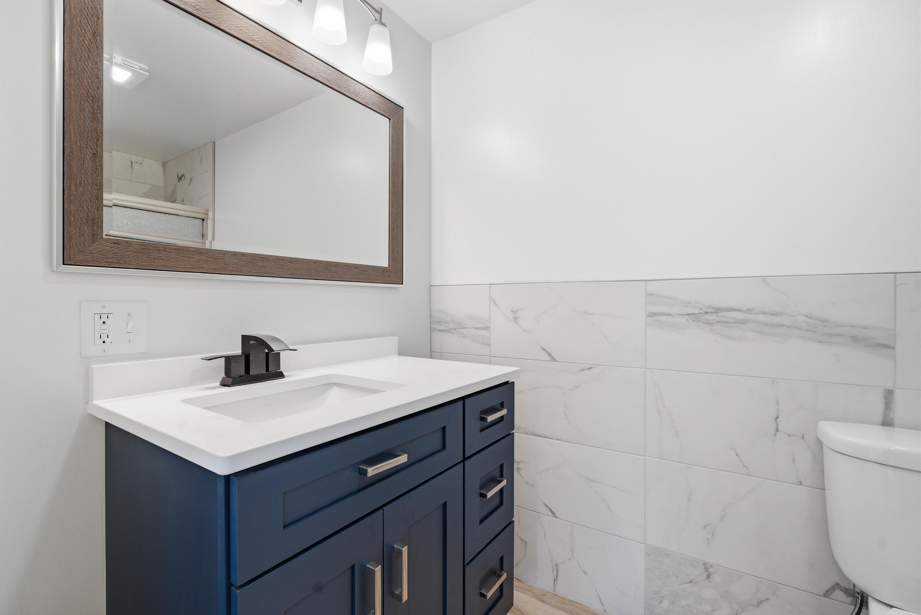 7325 Locust Avenue, Gary, IN 46403; Image #21