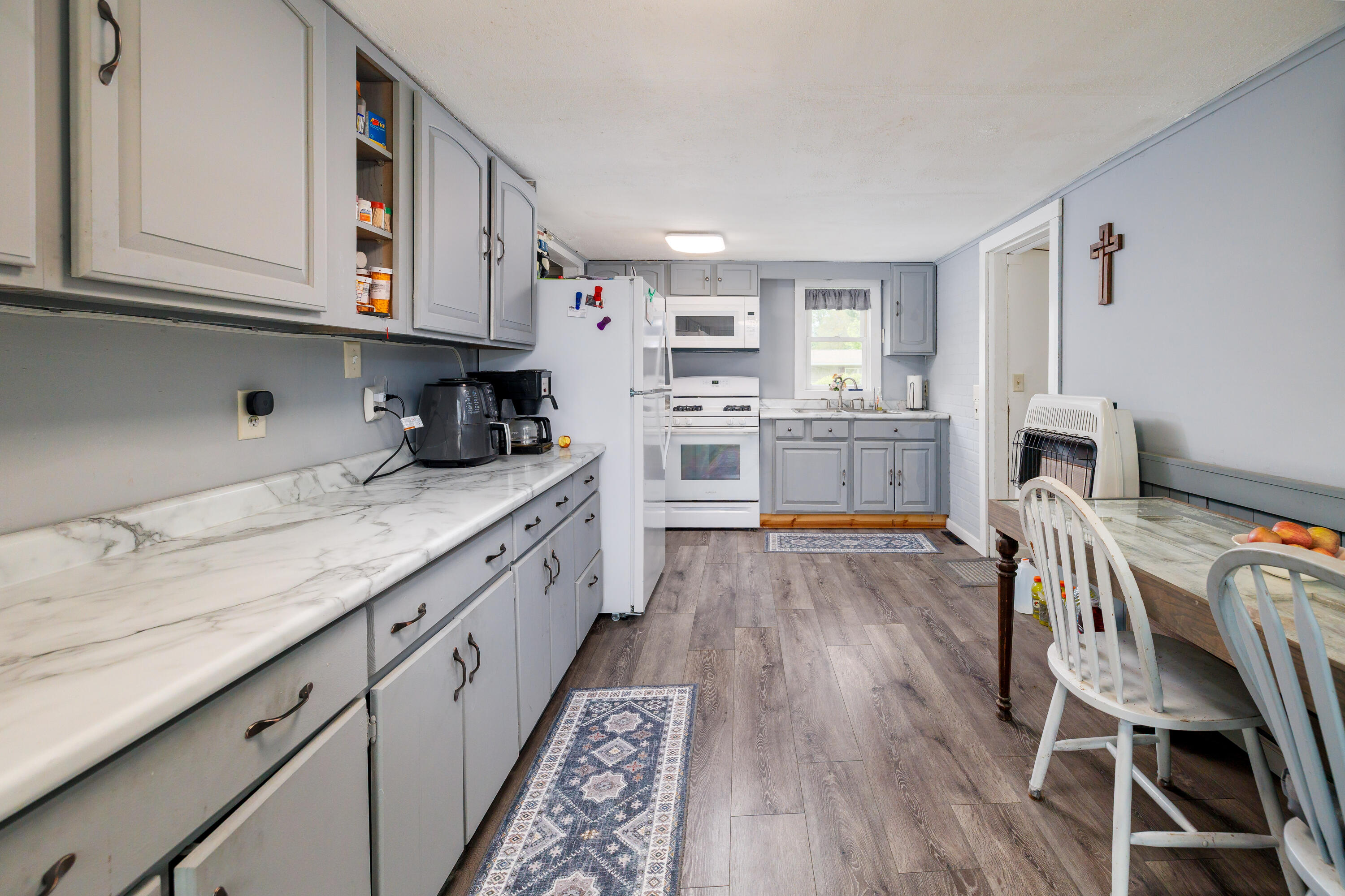 607 E Washington Street, Morocco, IN 47963; Image #10